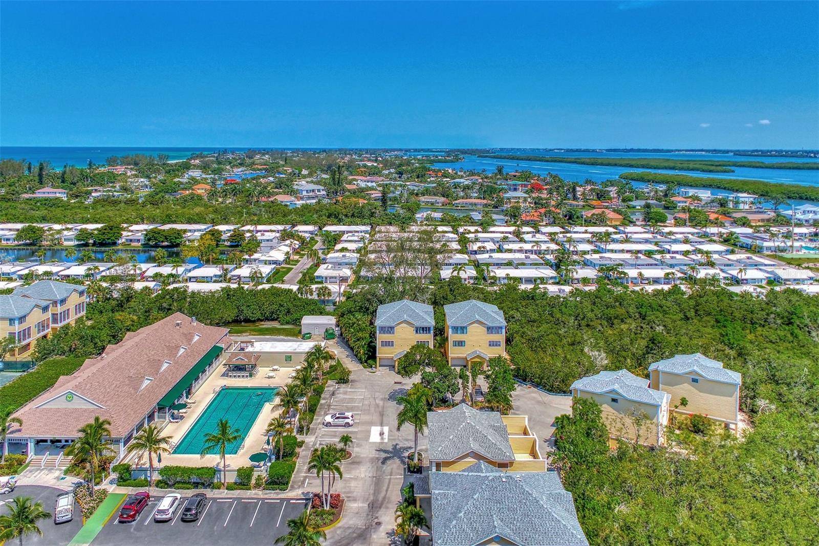 Longboat Key, FL 34228,660 CEDARS CT