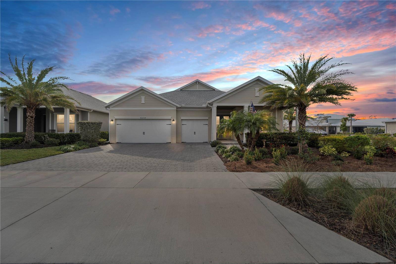 Punta Gorda, FL 33982,42234 LAKE TIMBER DR