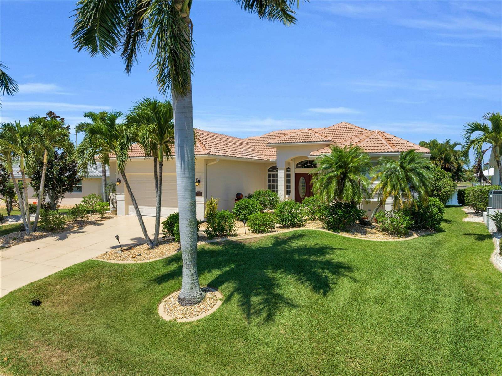 Punta Gorda, FL 33950,1374 PINE SISKIN DR