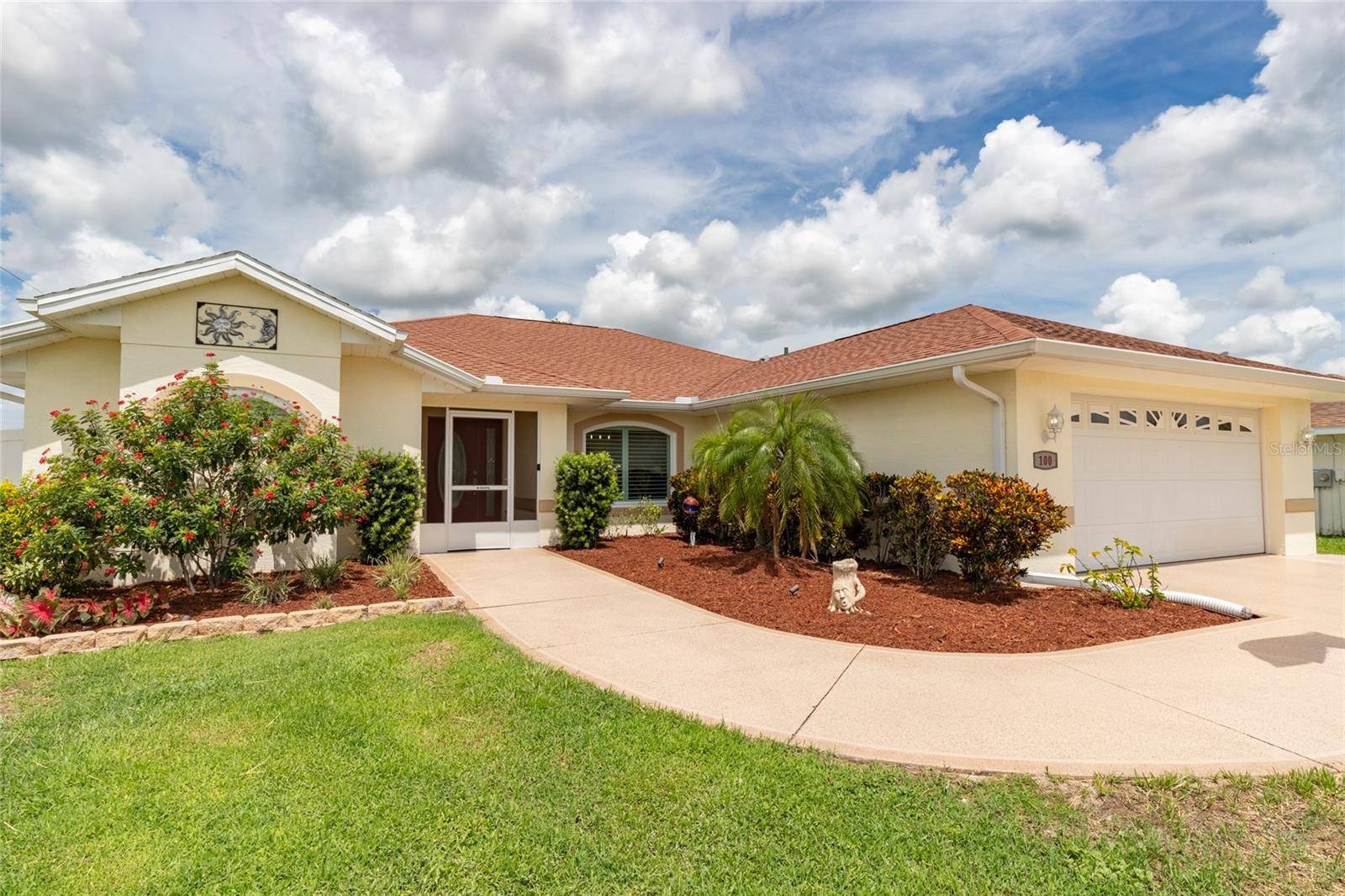 Lake Placid, FL 33852,100 CAPTIVA CT NE