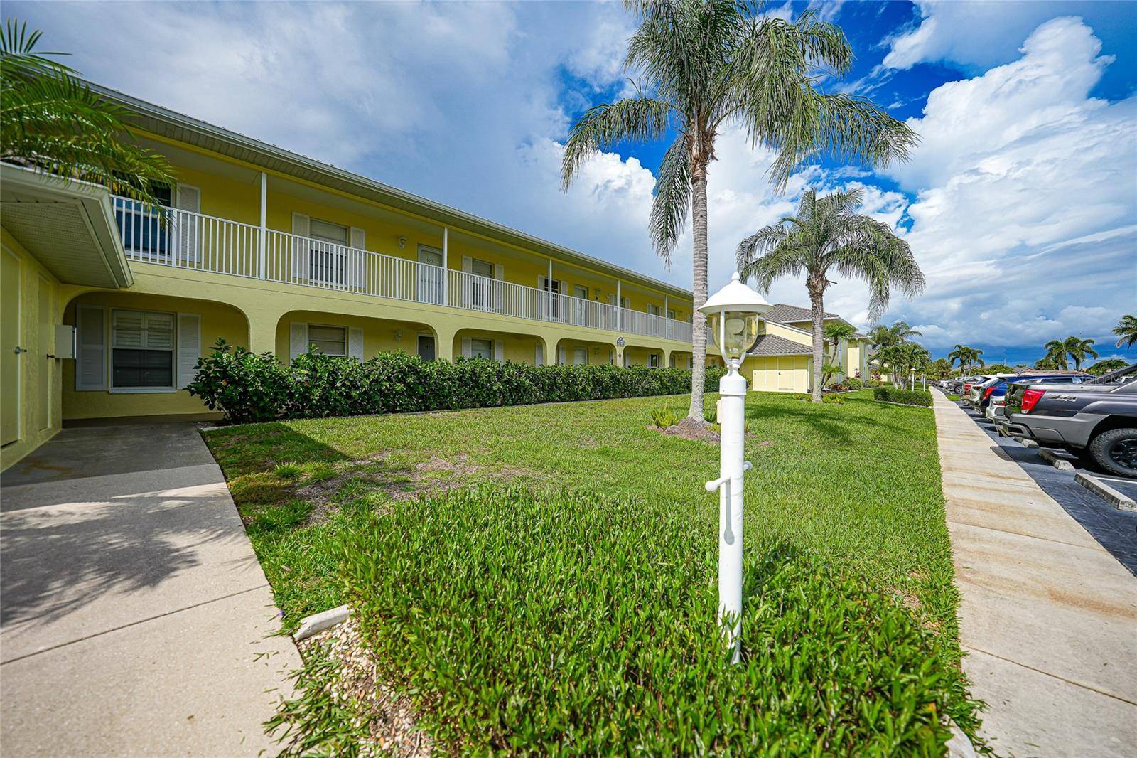 Punta Gorda, FL 33950,4000 BAL HARBOR BLVD #417