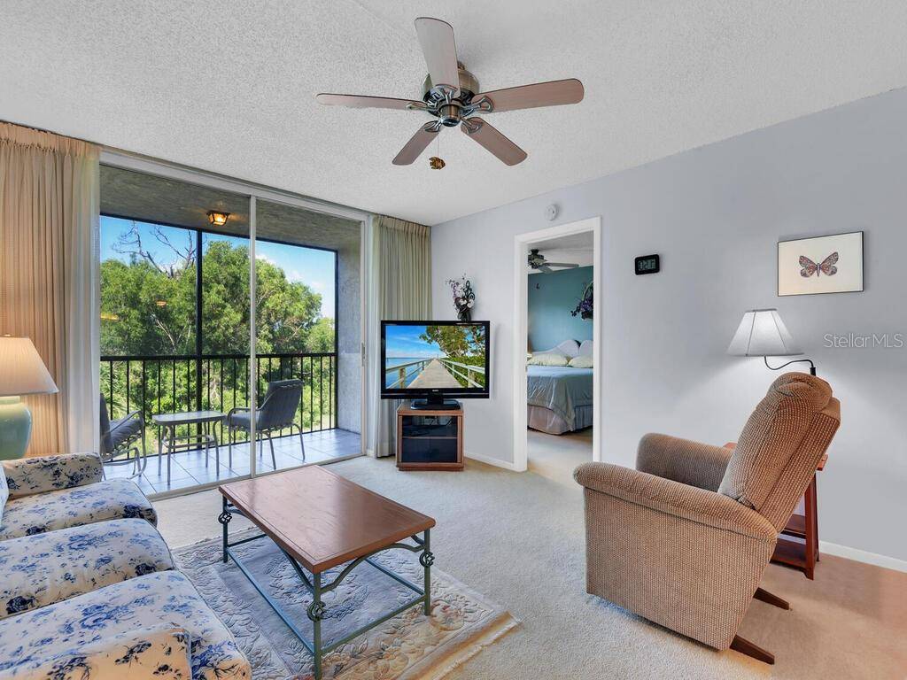 Naples, FL 34116,4380 27TH CT SW #1-304