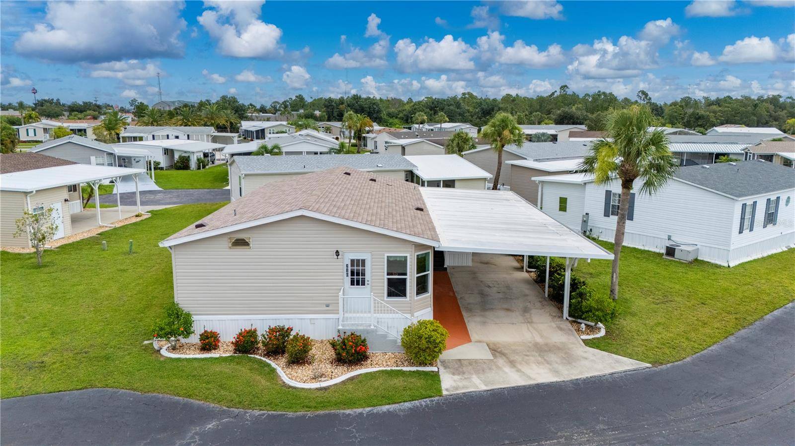 Punta Gorda, FL 33980,1000 KINGS HWY #210