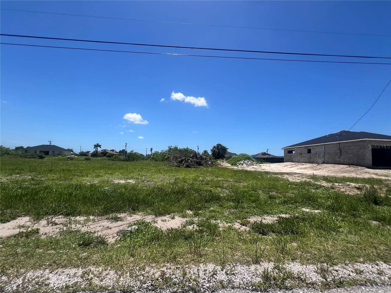 Cape Coral, FL 33909,2208 NE 6TH AVE