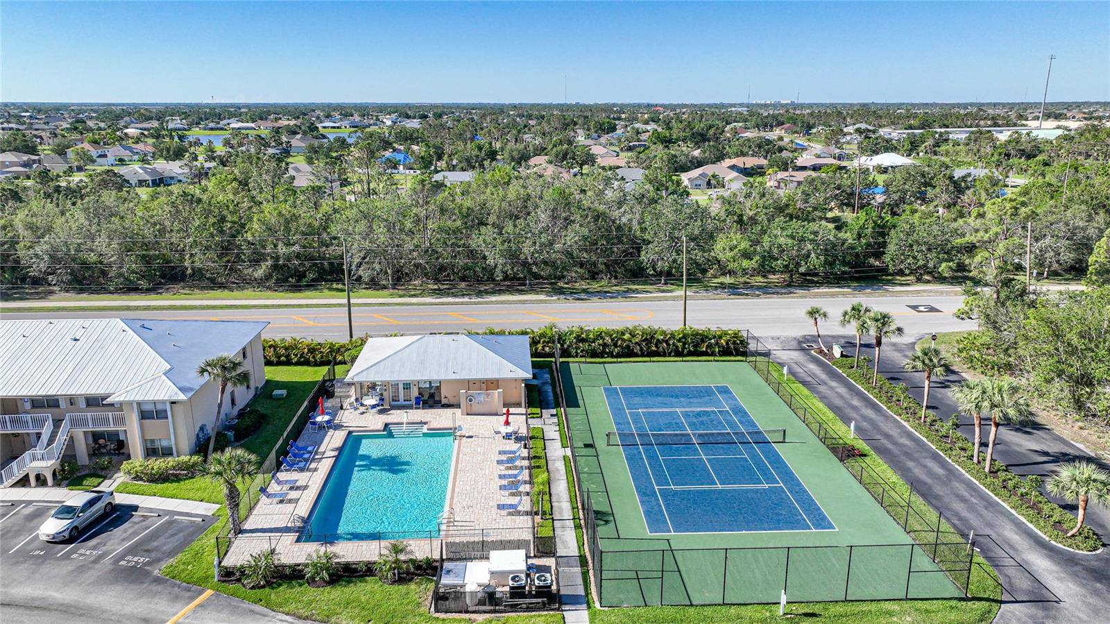 Punta Gorda, FL 33983,25050 SANDHILL BLVD #A4 BLDG 2