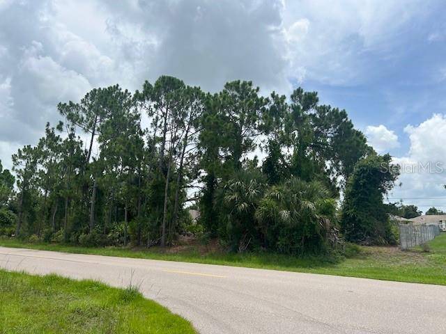 Port Charlotte, FL 33954,344 PRESQUE ISLE DR