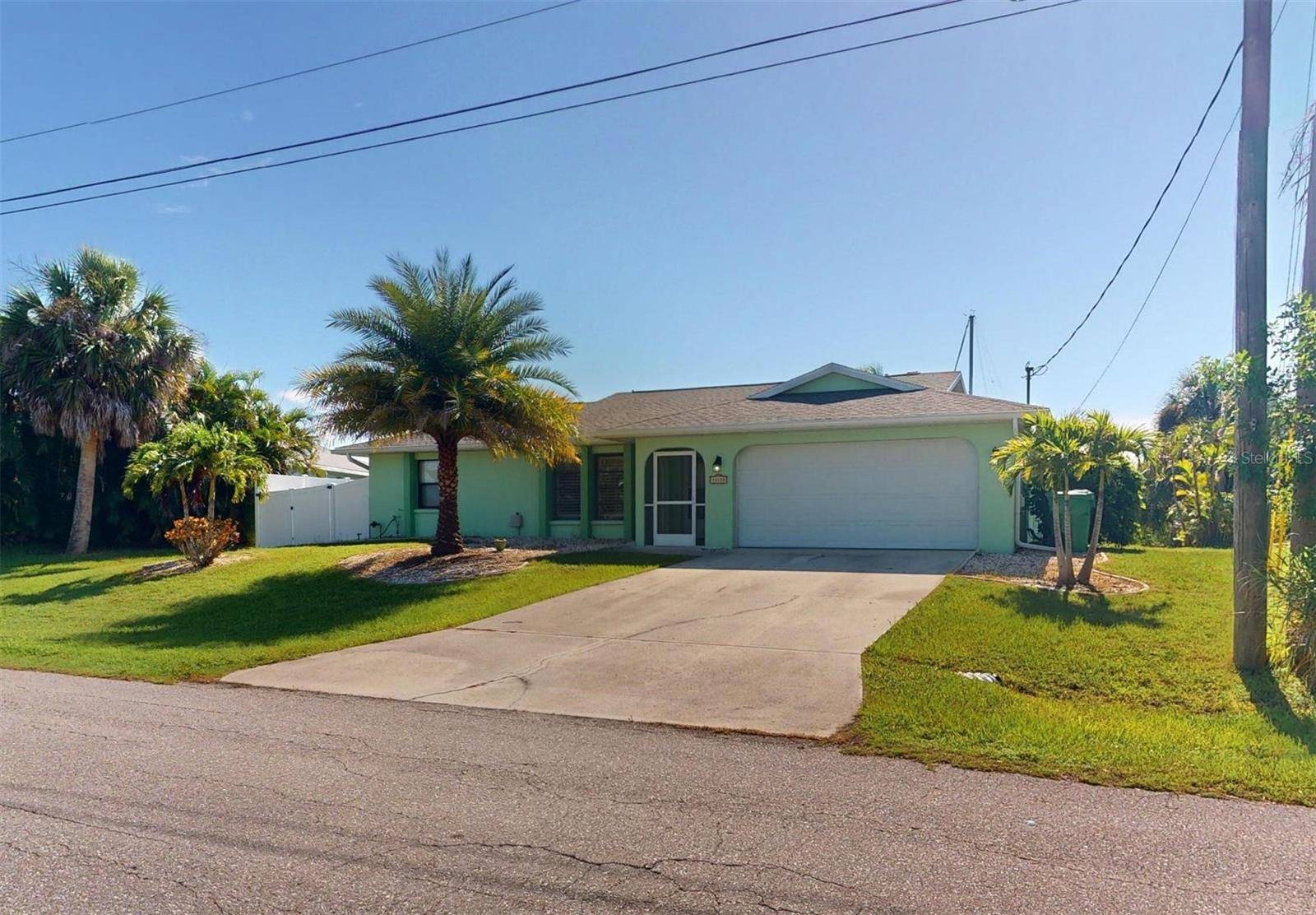 Port Charlotte, FL 33948,18122 EAU GALLIE CIR