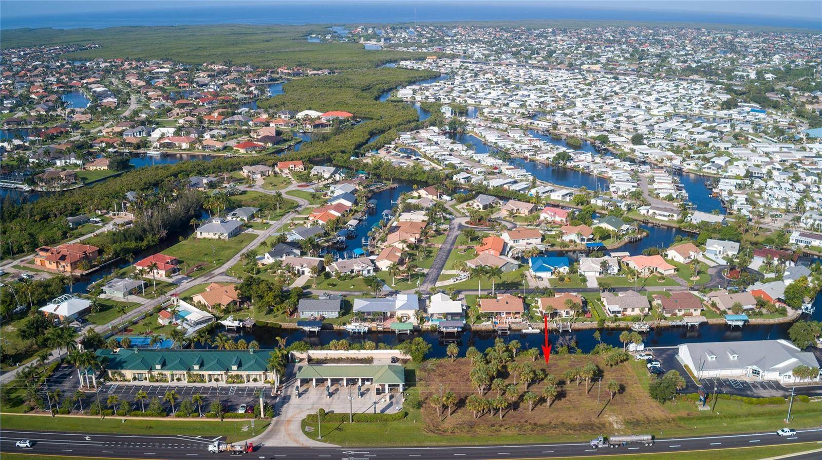 Punta Gorda, FL 33950,3657 TAMIAMI TRL