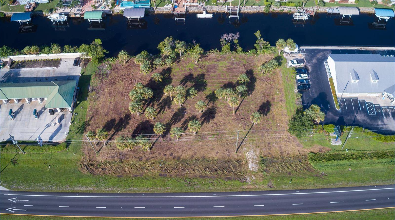 Punta Gorda, FL 33950,3657 TAMIAMI TRL