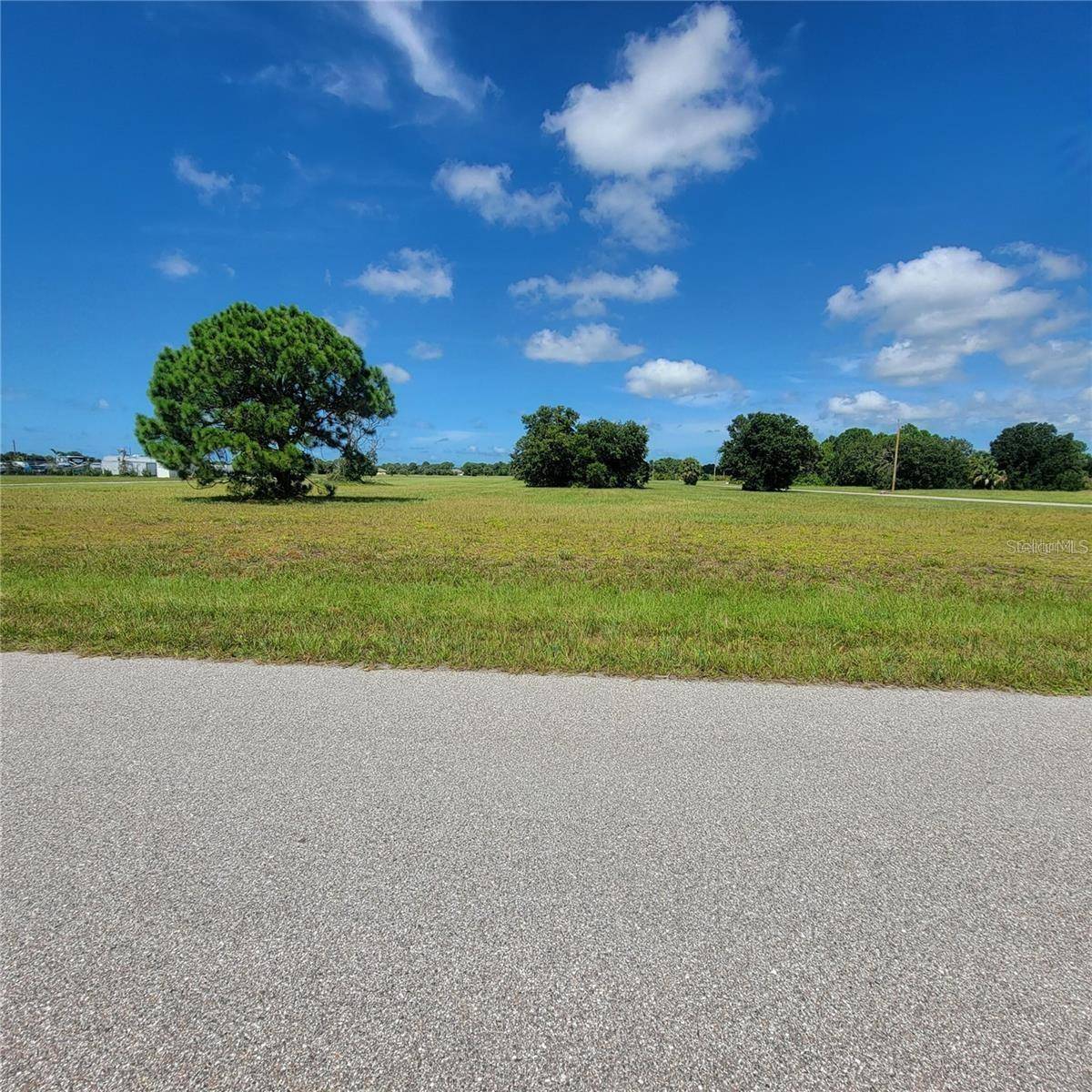Placida, FL 33946,33 BRIG CIR E