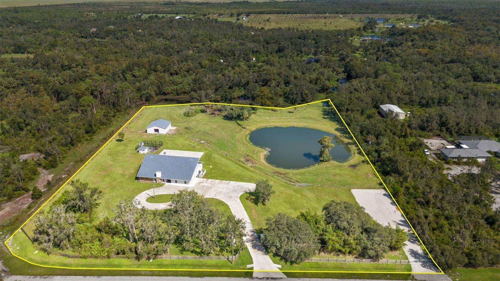 Punta Gorda, FL 33982,15300 WATER OAK CT