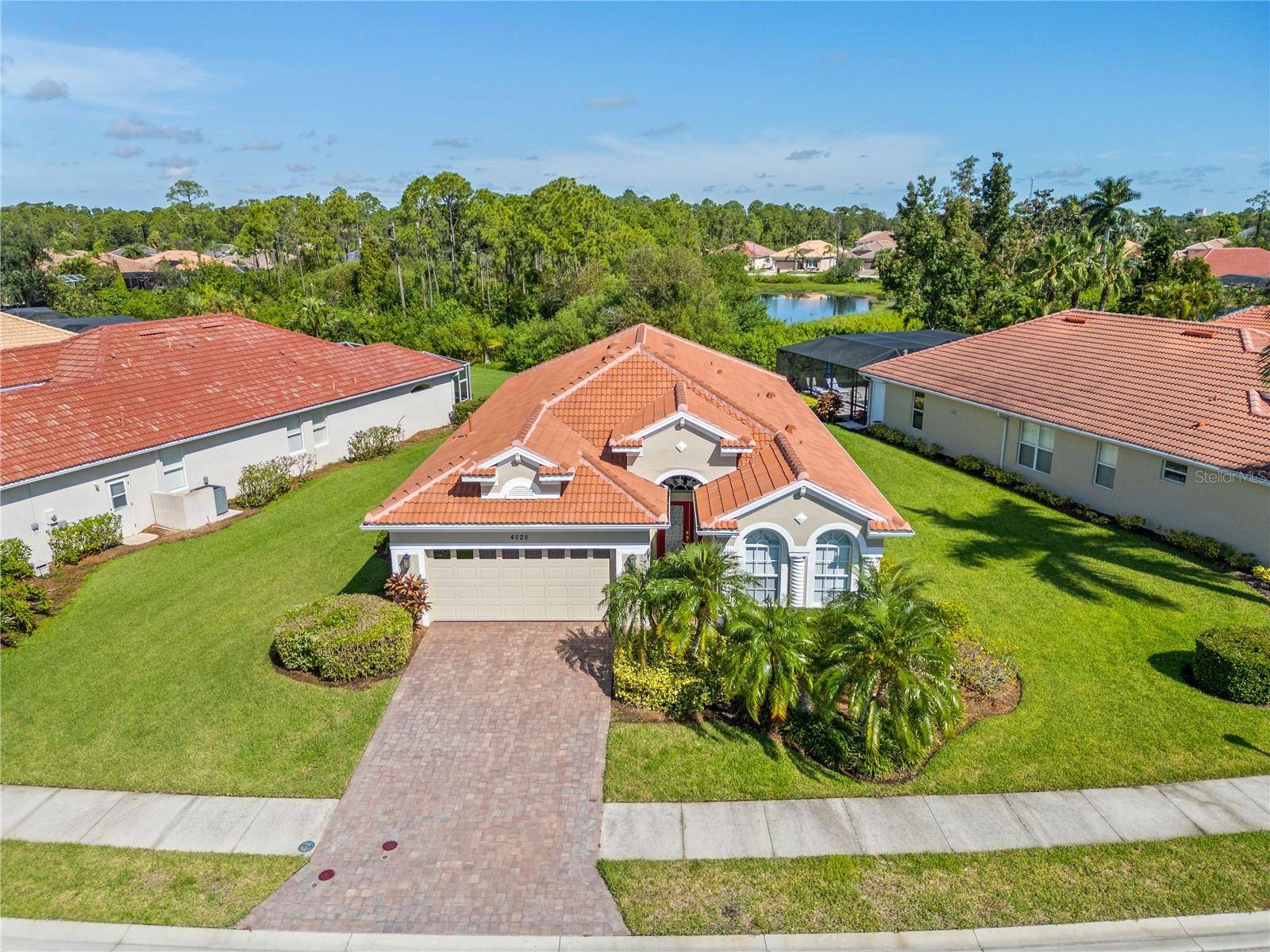 North Port, FL 34287,4020 BLUE HERON CIR