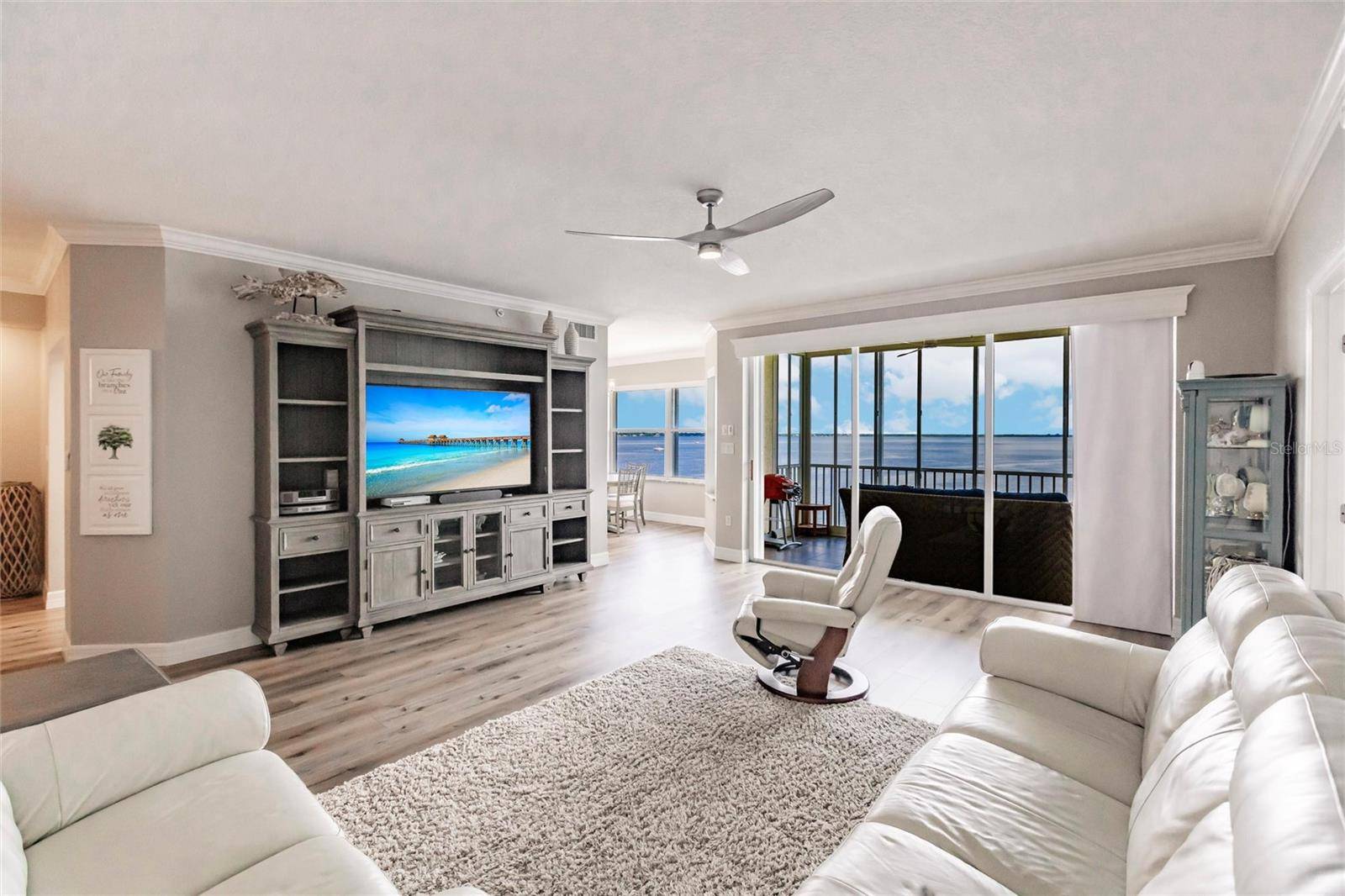 Punta Gorda, FL 33950,200 HARBOR WALK DR #243