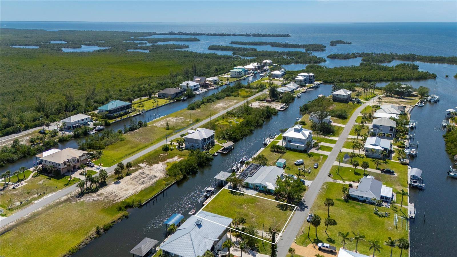 Punta Gorda, FL 33955,24253 HENRY MORGAN BLVD