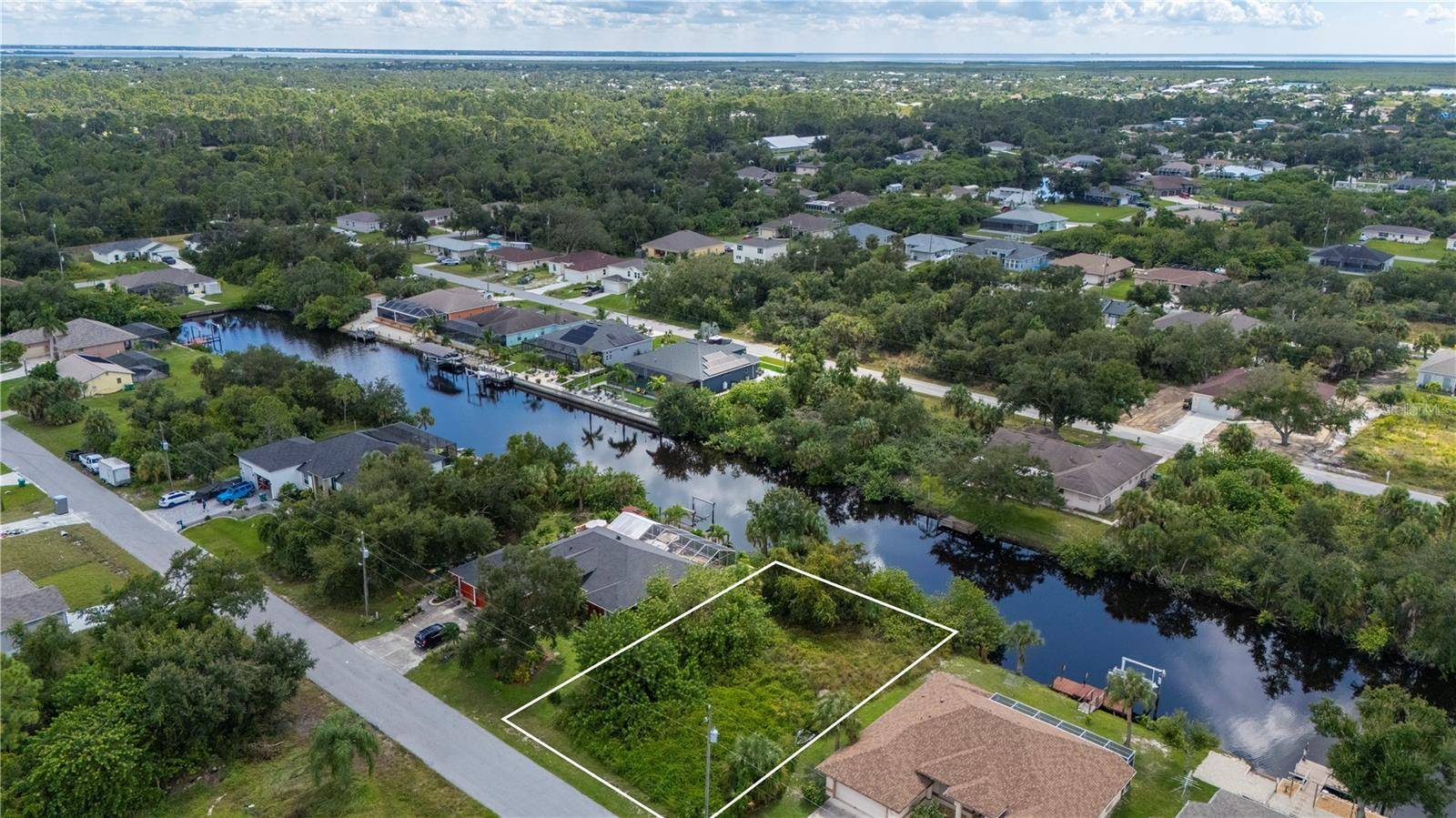 Port Charlotte, FL 33948,17357 ROBINSON AVE