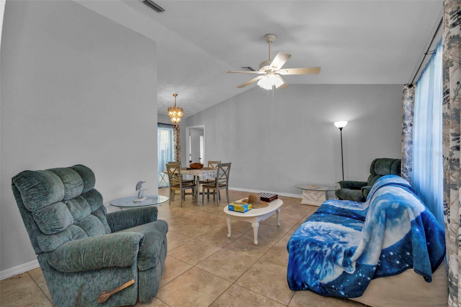 Port Charlotte, FL 33948,2208 BARKSDALE ST