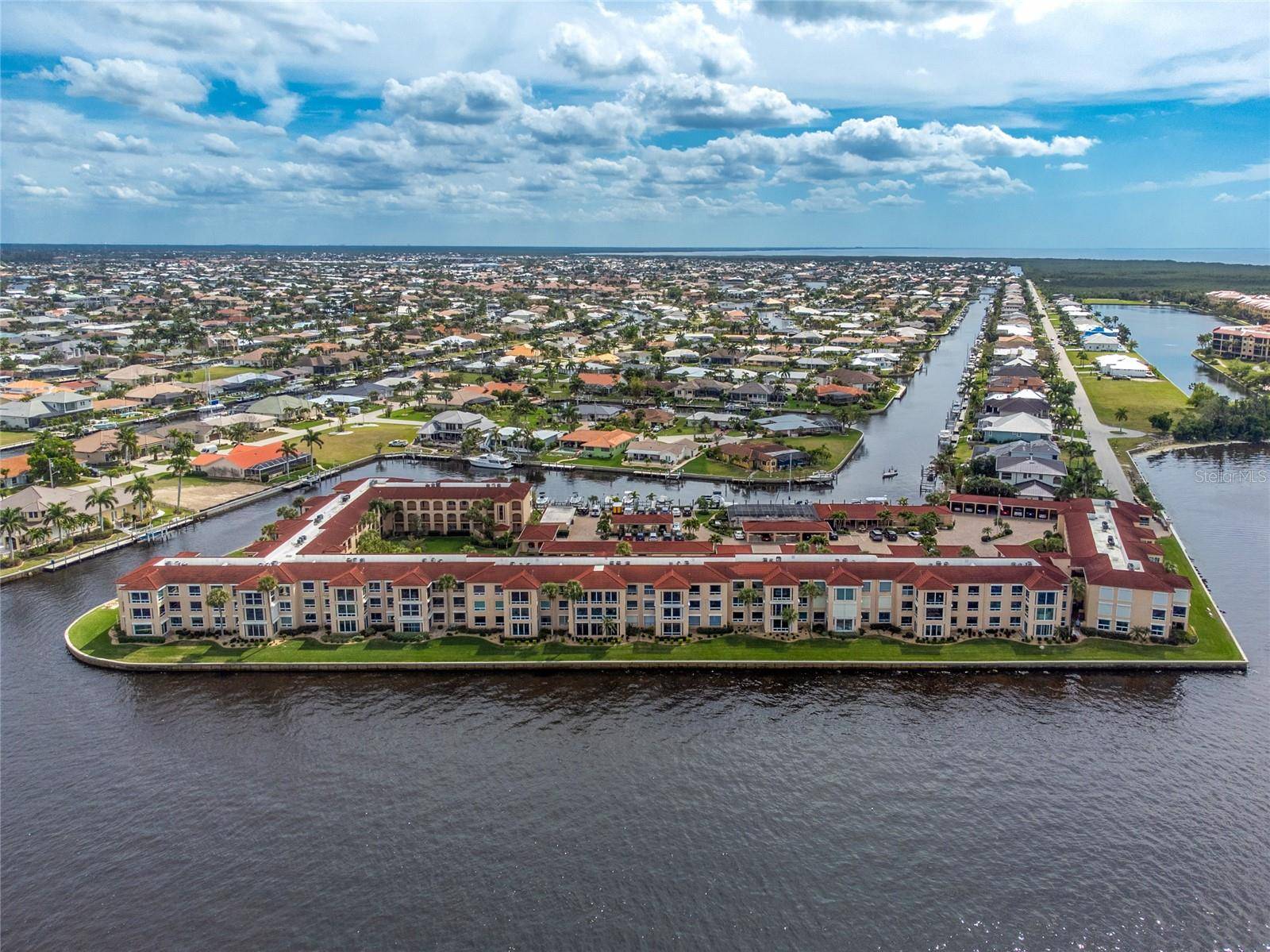 Punta Gorda, FL 33950,1 COLONY POINT DR #16B