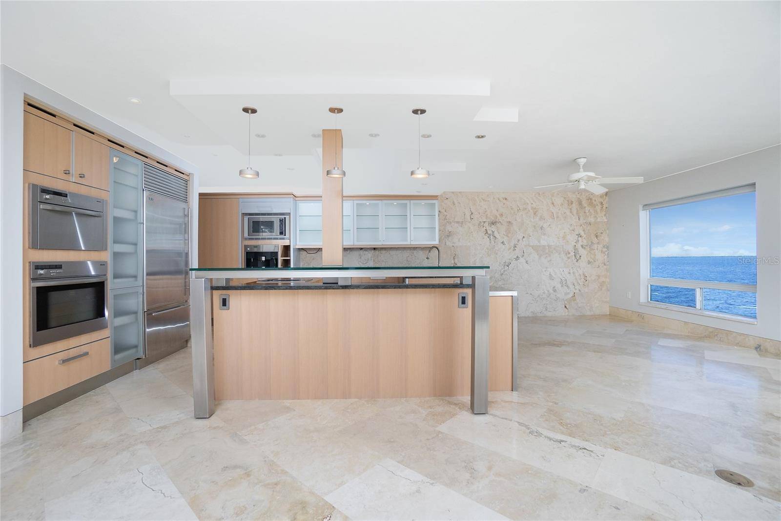 Punta Gorda, FL 33950,1 COLONY POINT DR #16B