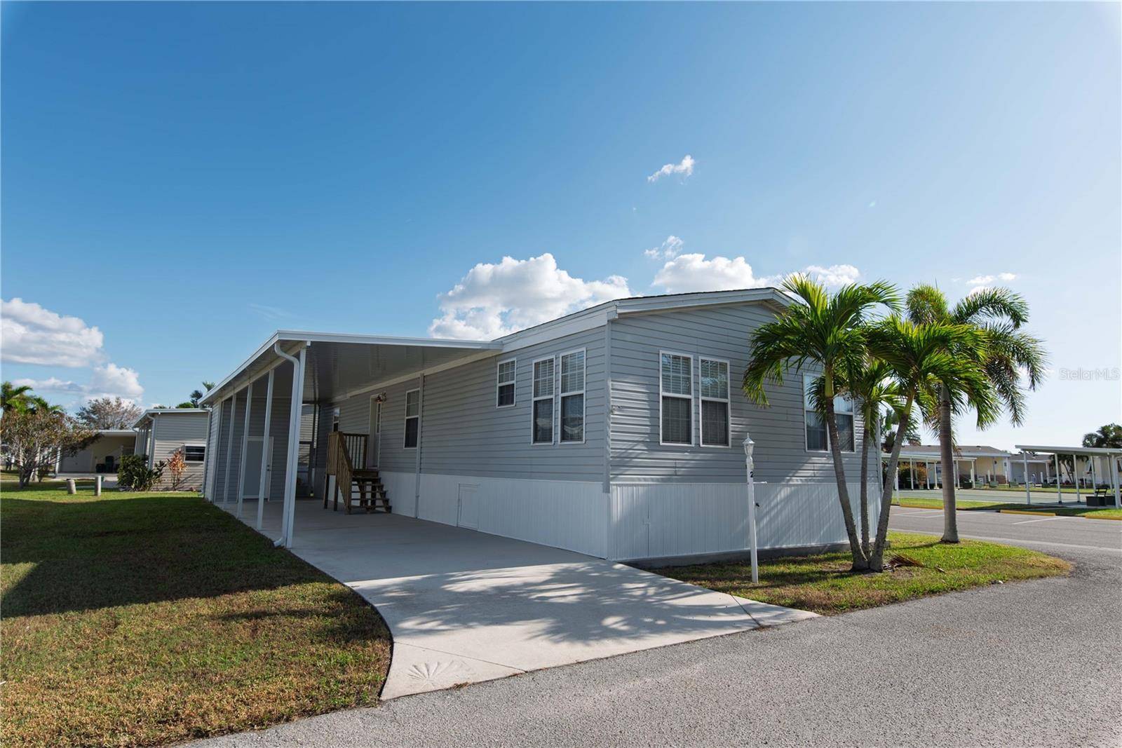 Punta Gorda, FL 33950,2 DEN HELDER AVE