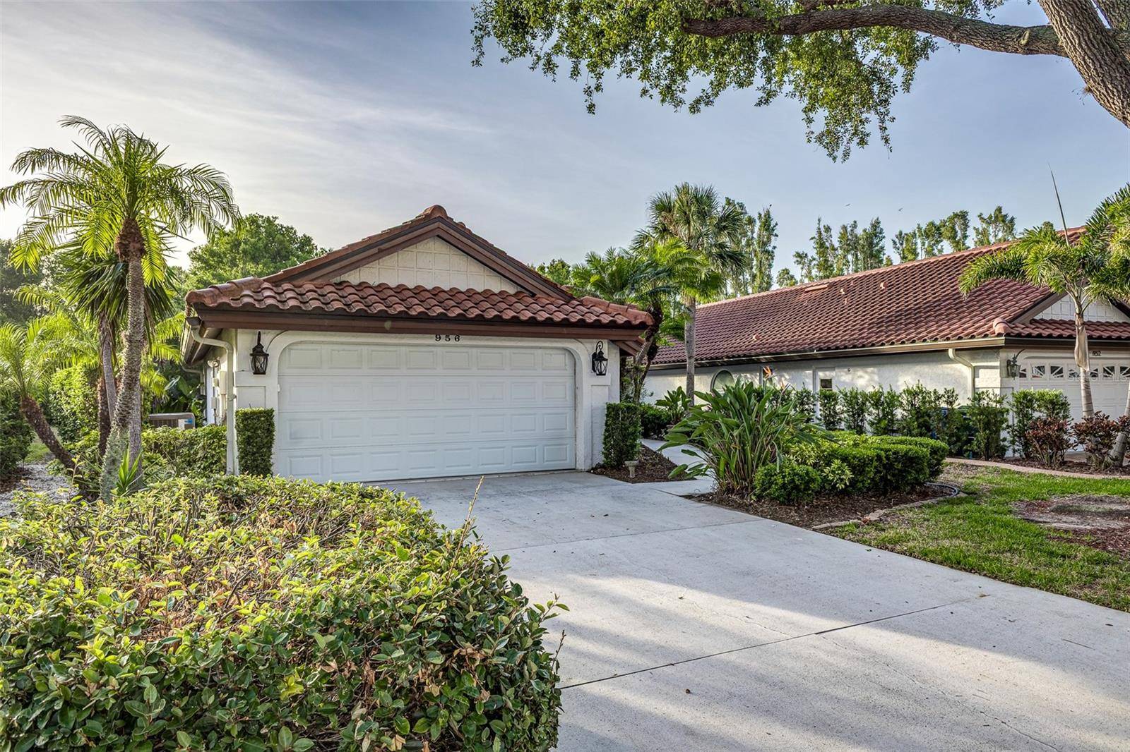 Venice, FL 34292,956 HARBOR TOWN DR