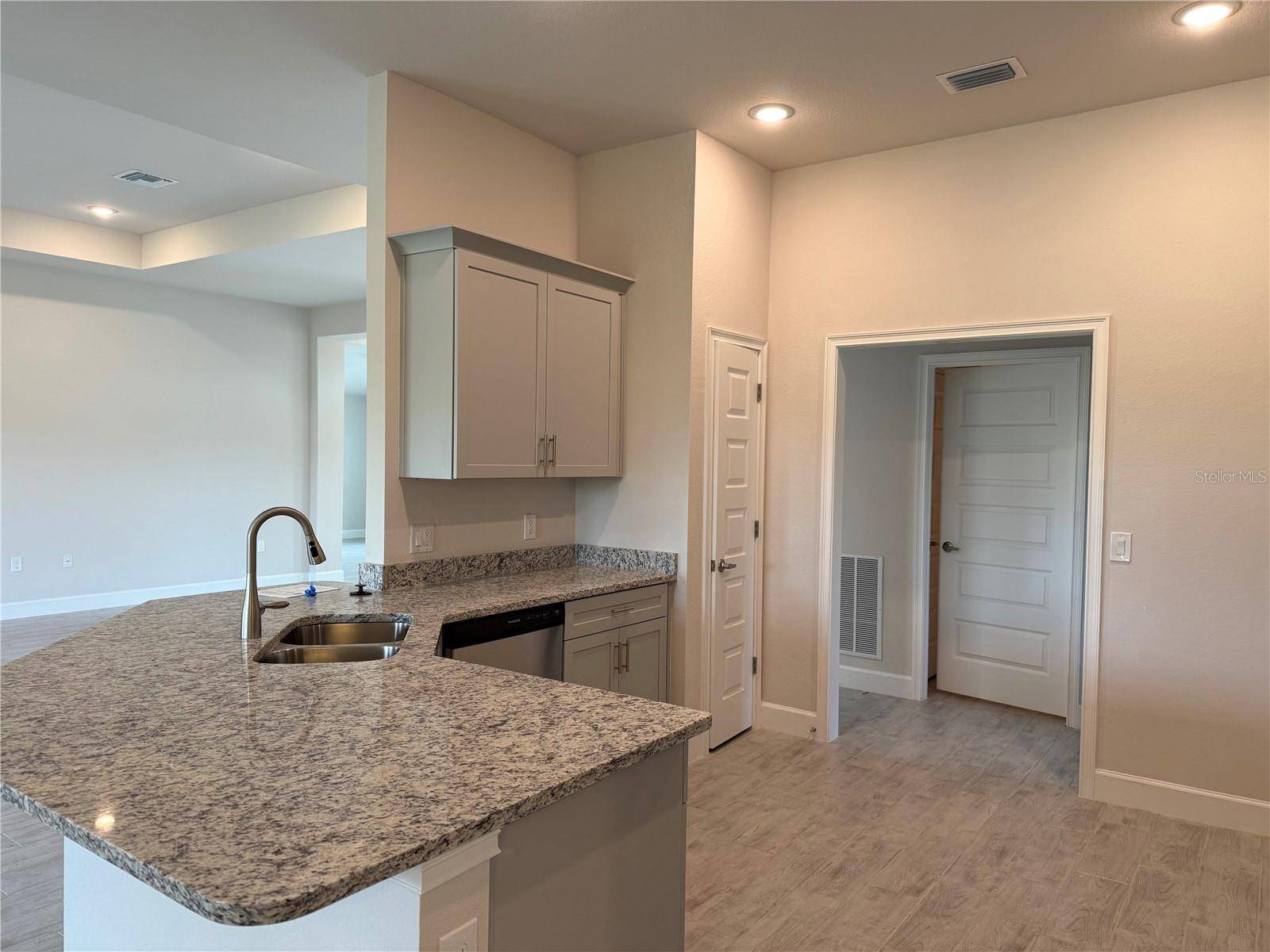 Port Charlotte, FL 33981,15771 STUART CIR