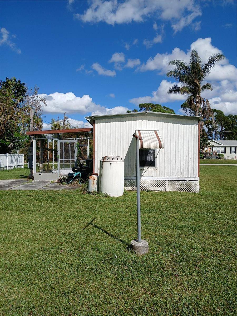 Punta Gorda, FL 33955,11265 PINEAPPLE RD