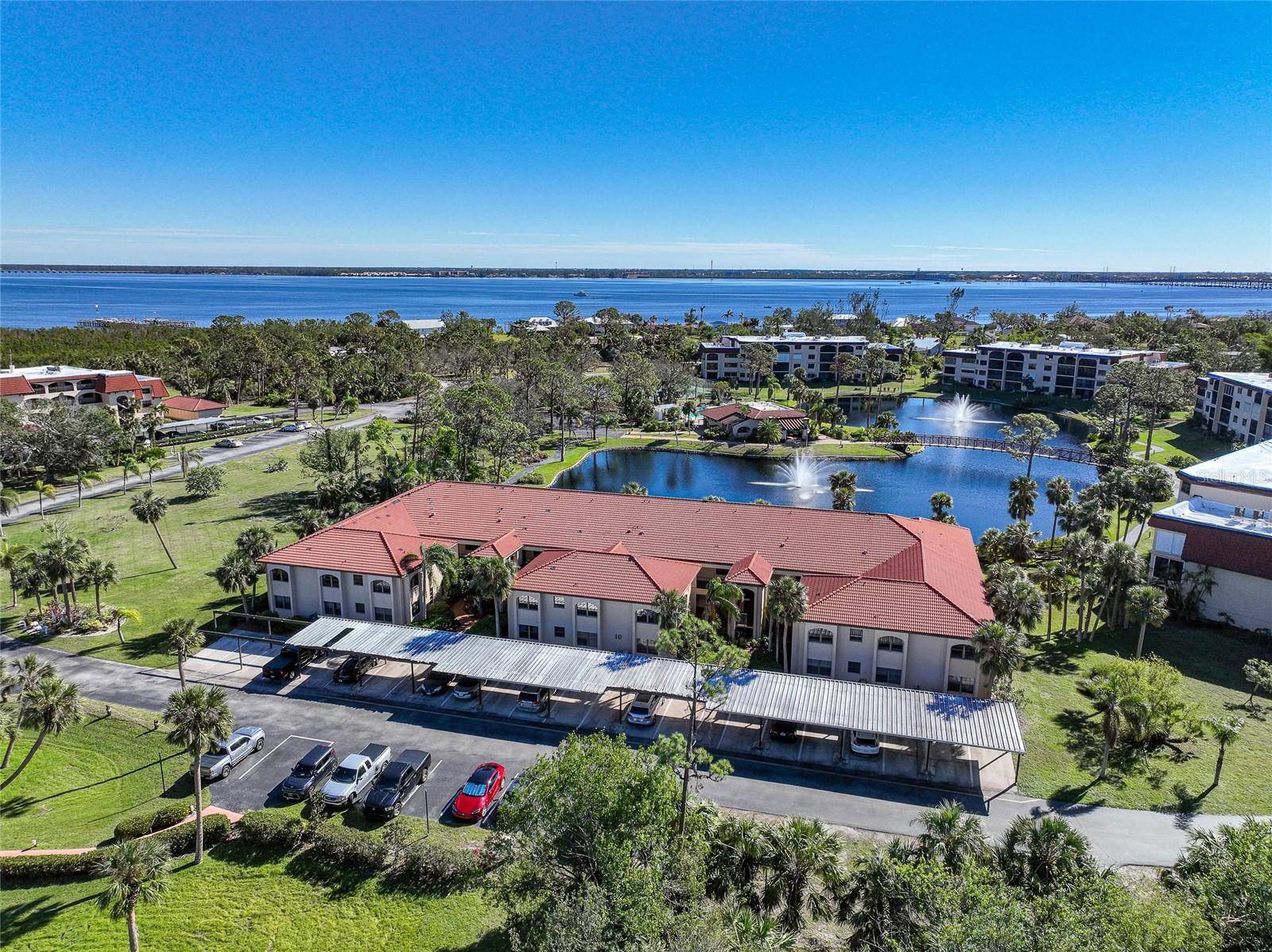 Punta Gorda, FL 33980,23465 HARBORVIEW RD #1028
