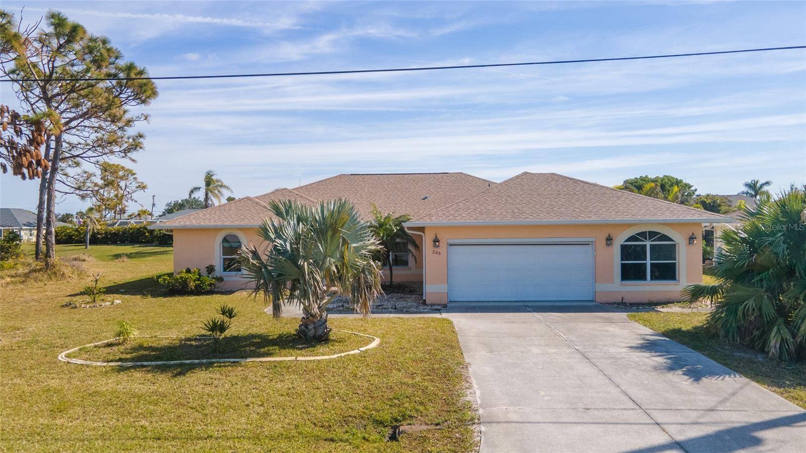 Rotonda West, FL 33947,243 FAIRWAY RD