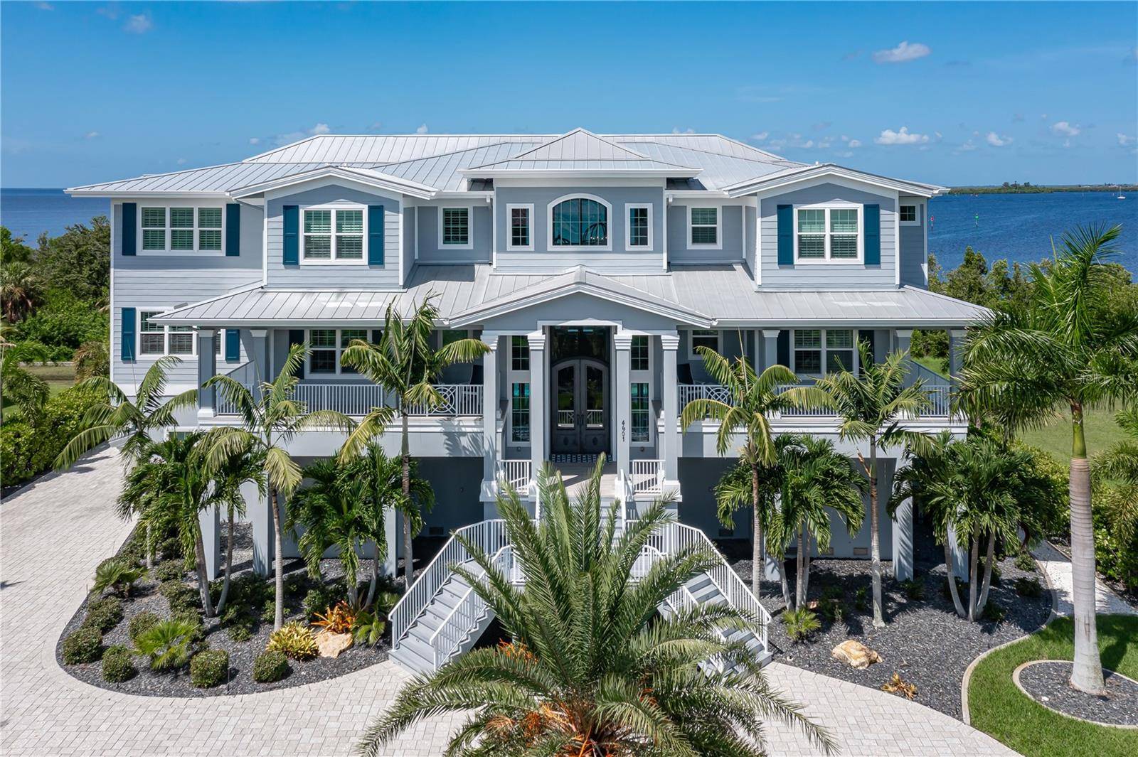 Port Charlotte, FL 33952,4601 GRASSY POINT BLVD