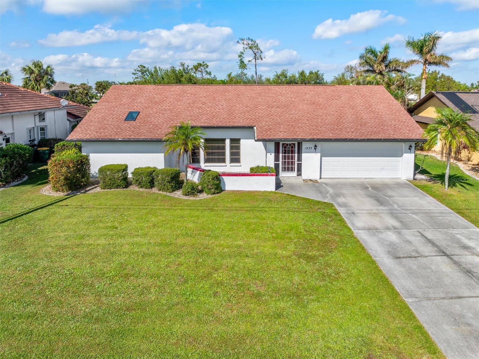 Punta Gorda, FL 33983,1233 NEAPOLITAN RD