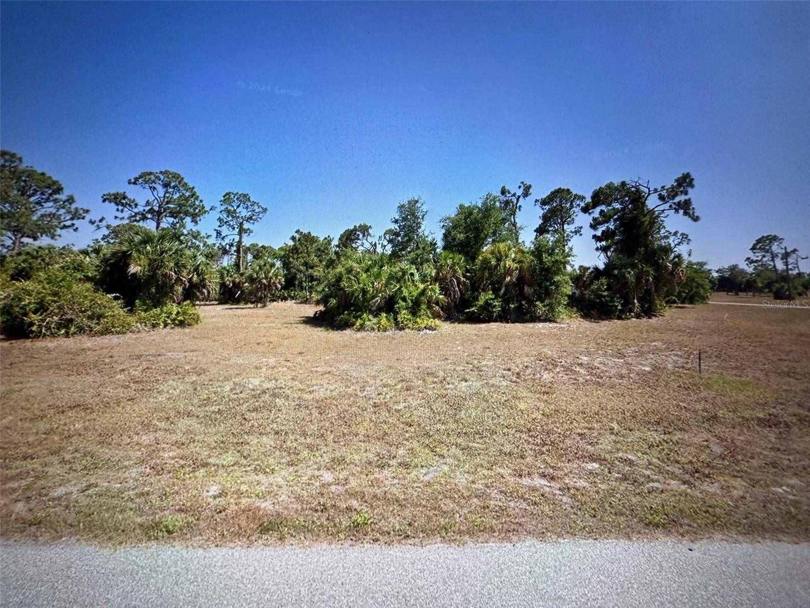 Rotonda West, FL 33947,373 ALBATROSS RD