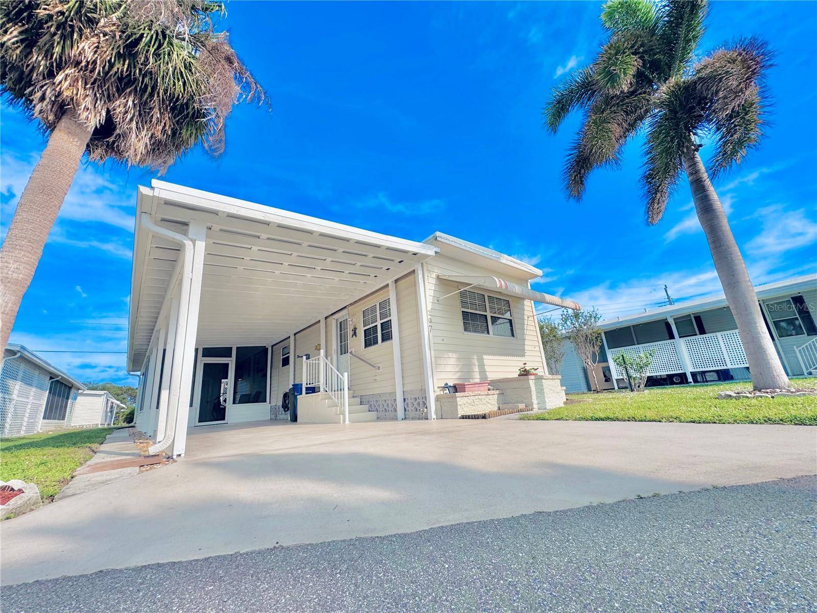 North Port, FL 34287,207 BLACKBURN BLVD