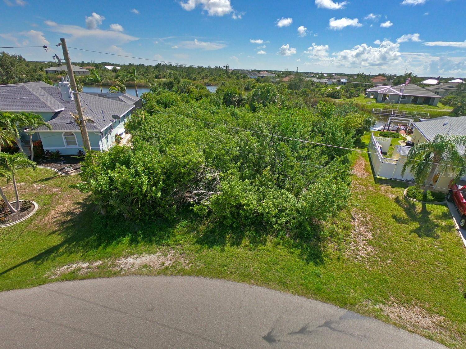 Port Charlotte, FL 33981,9604 ARNAZ CIR