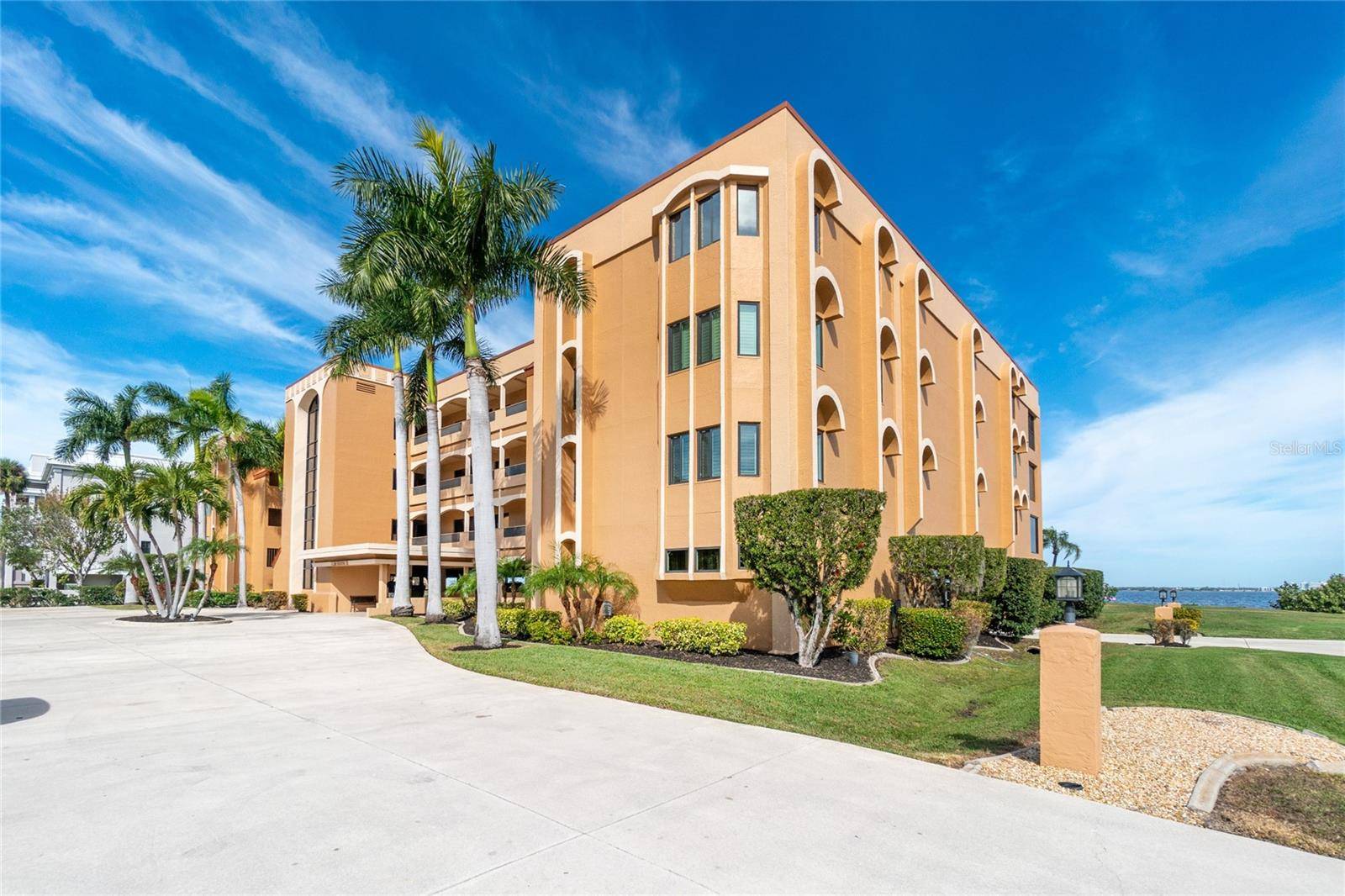 Punta Gorda, FL 33950,1601 PARK BEACH CIR #134/16