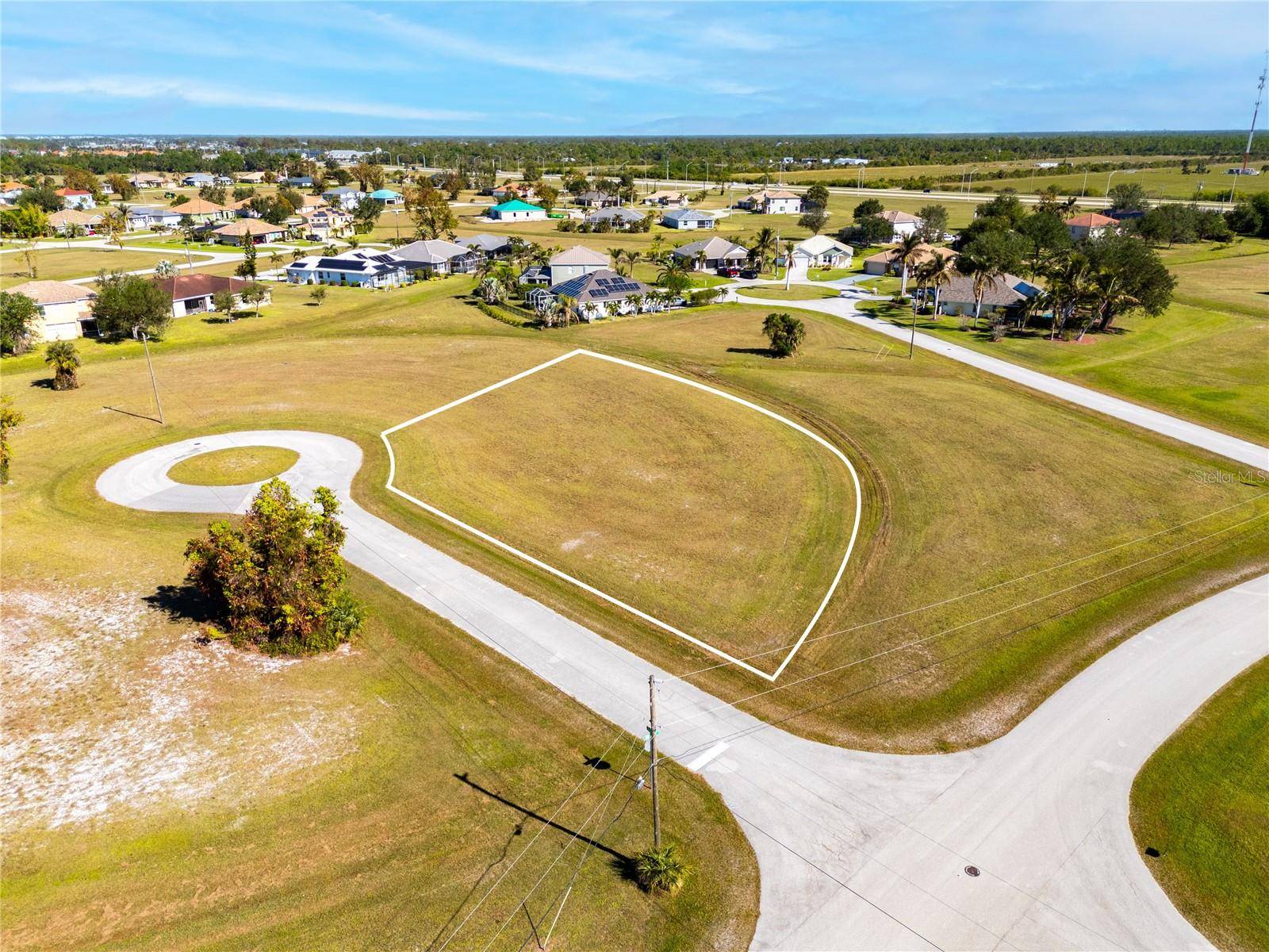 Punta Gorda, FL 33955,17296 OPHIR LN