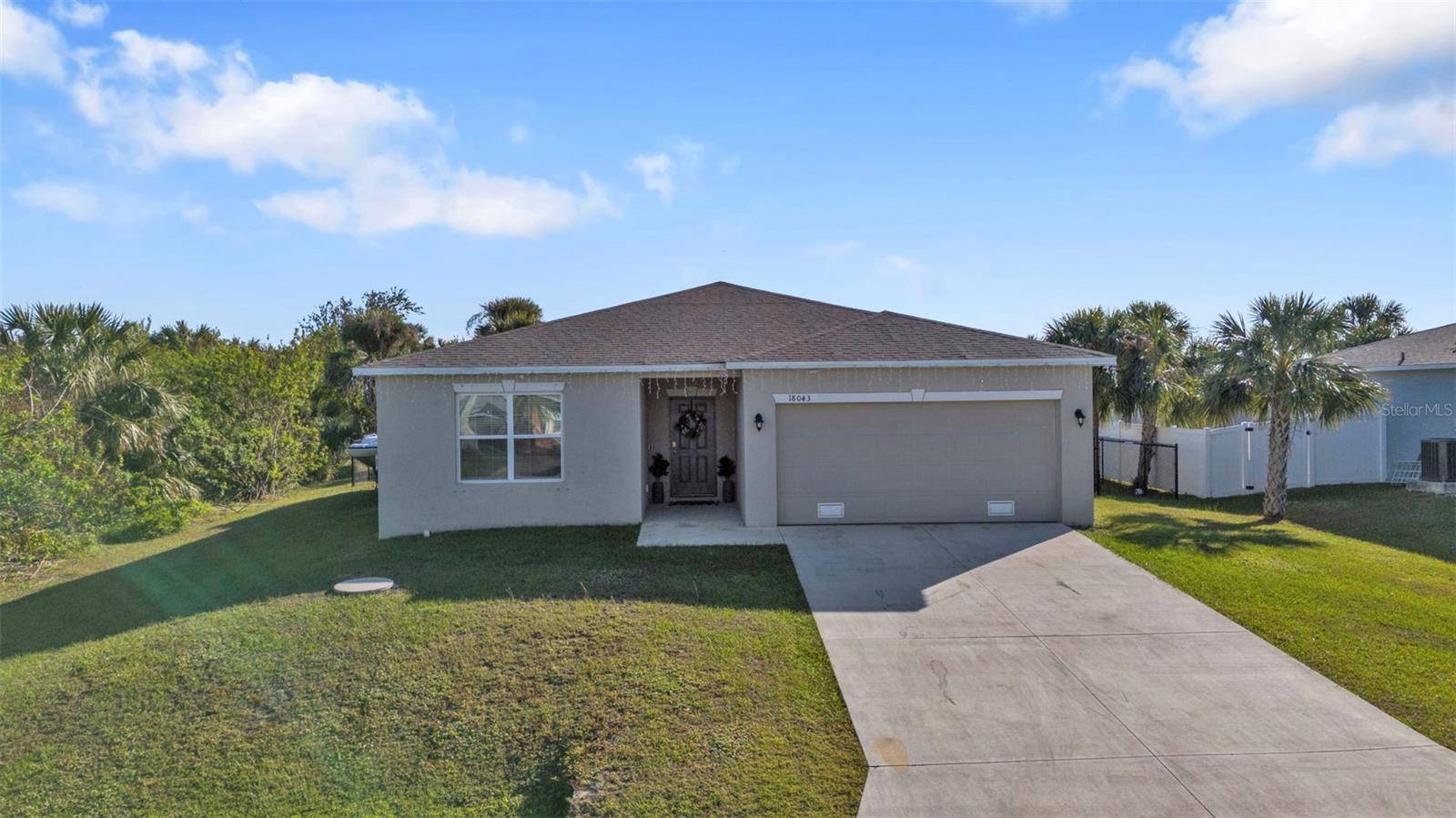 Port Charlotte, FL 33948,18043 AVONSDALE CIR