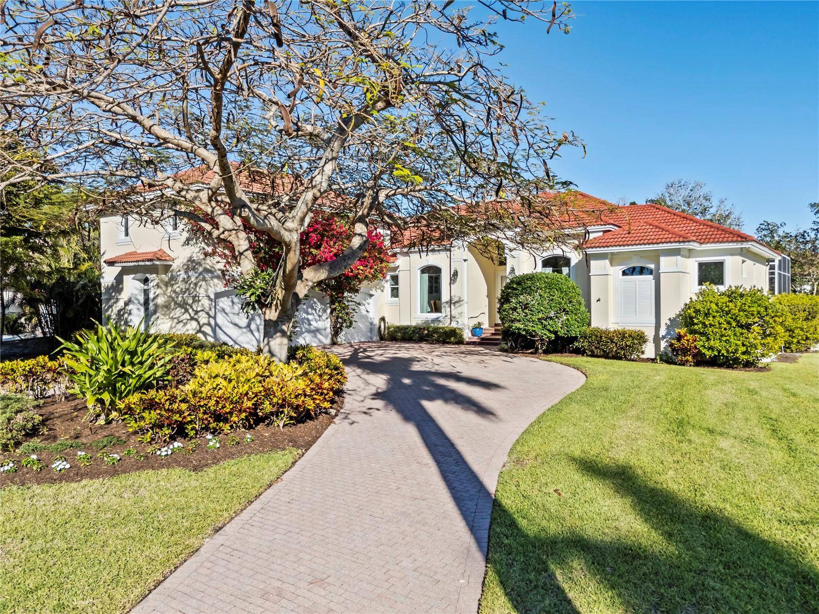 Naples, FL 34103,5106 SEAHORSE AVE