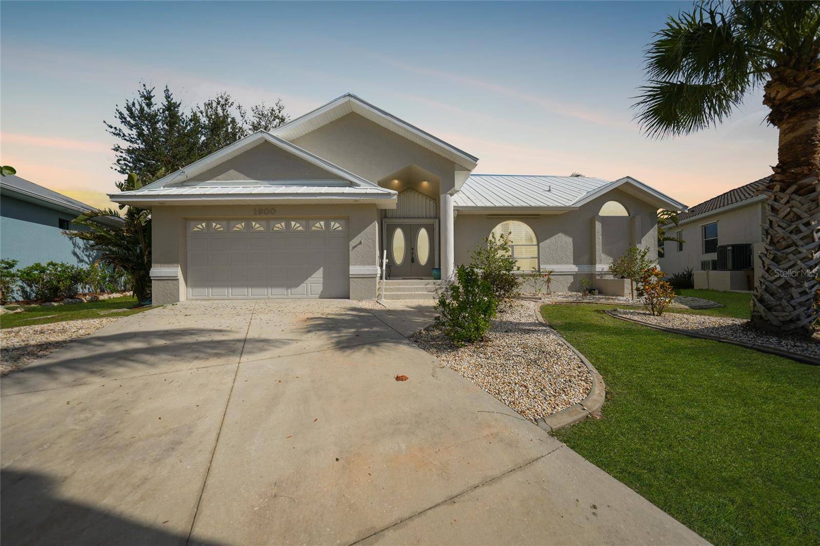 Punta Gorda, FL 33950,1600 REDWING CT