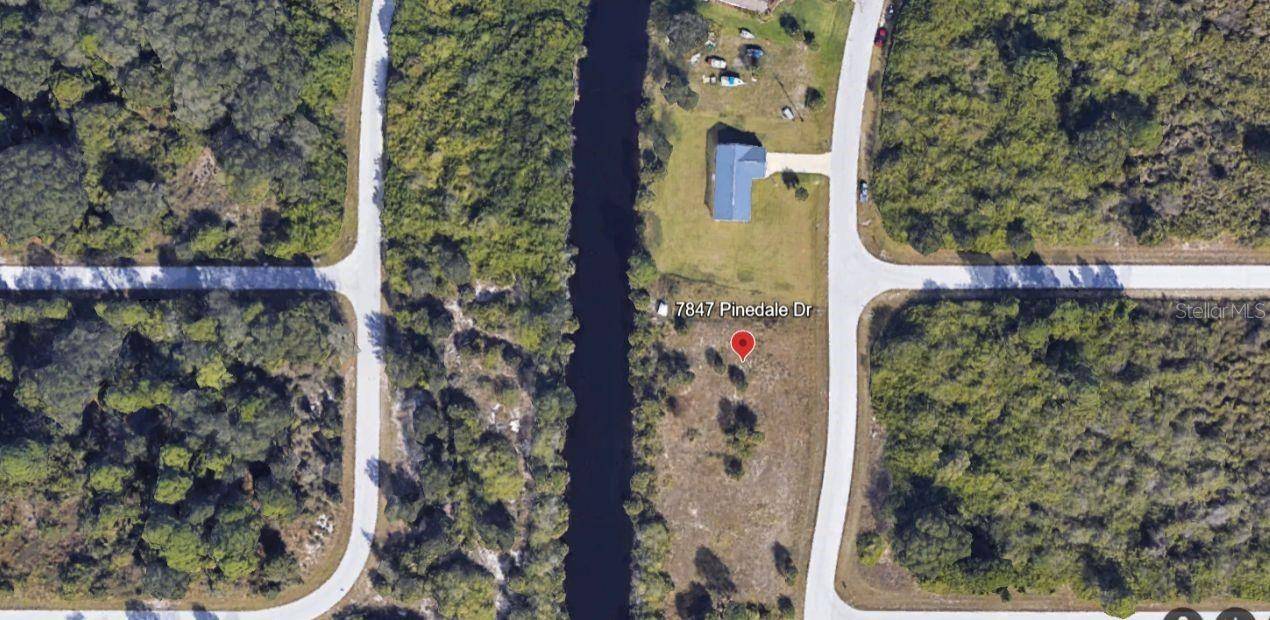 Port Charlotte, FL 33981,7847 PINEDALE DR