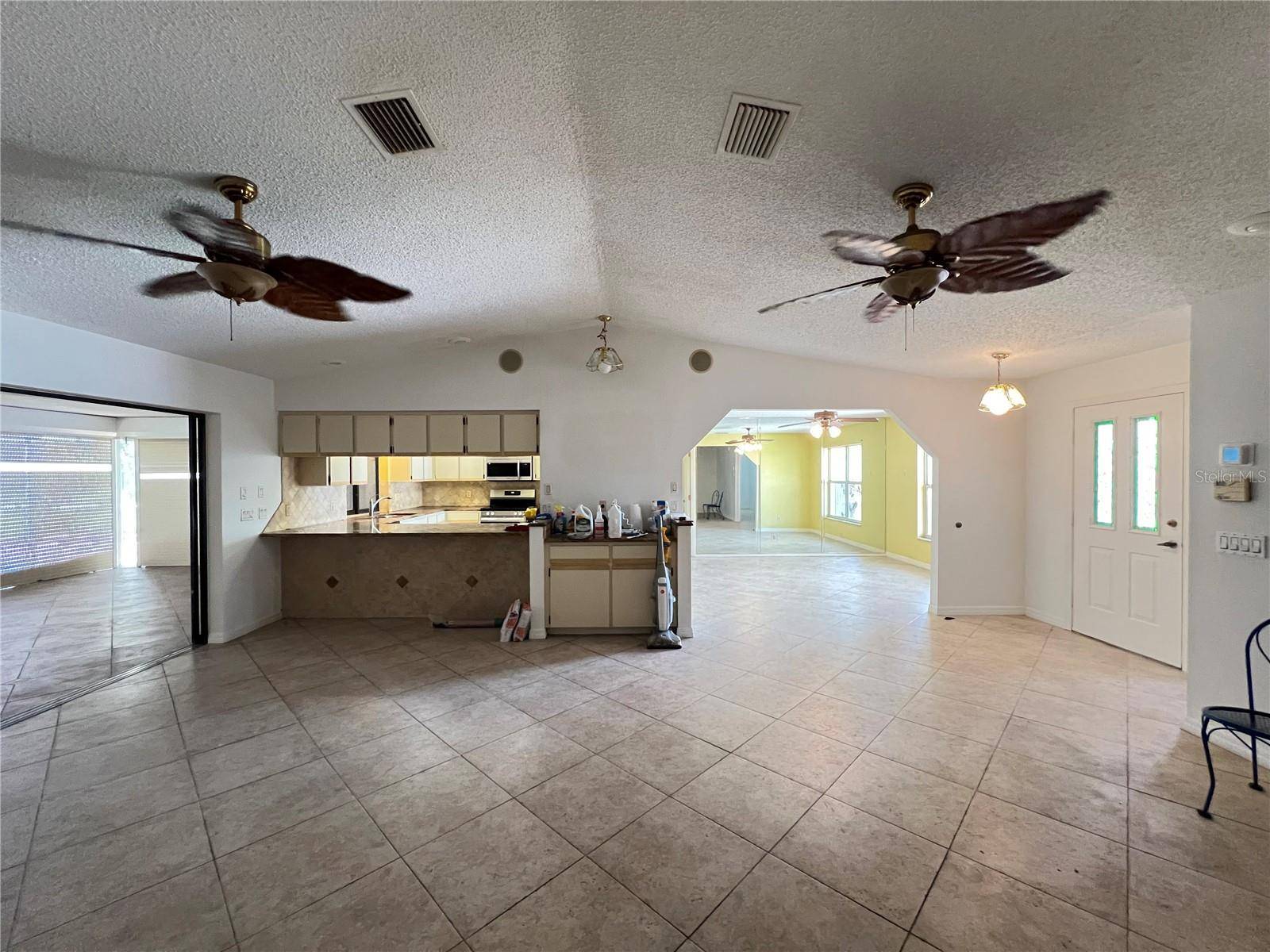 Punta Gorda, FL 33983,1438 RAZORBILL LN