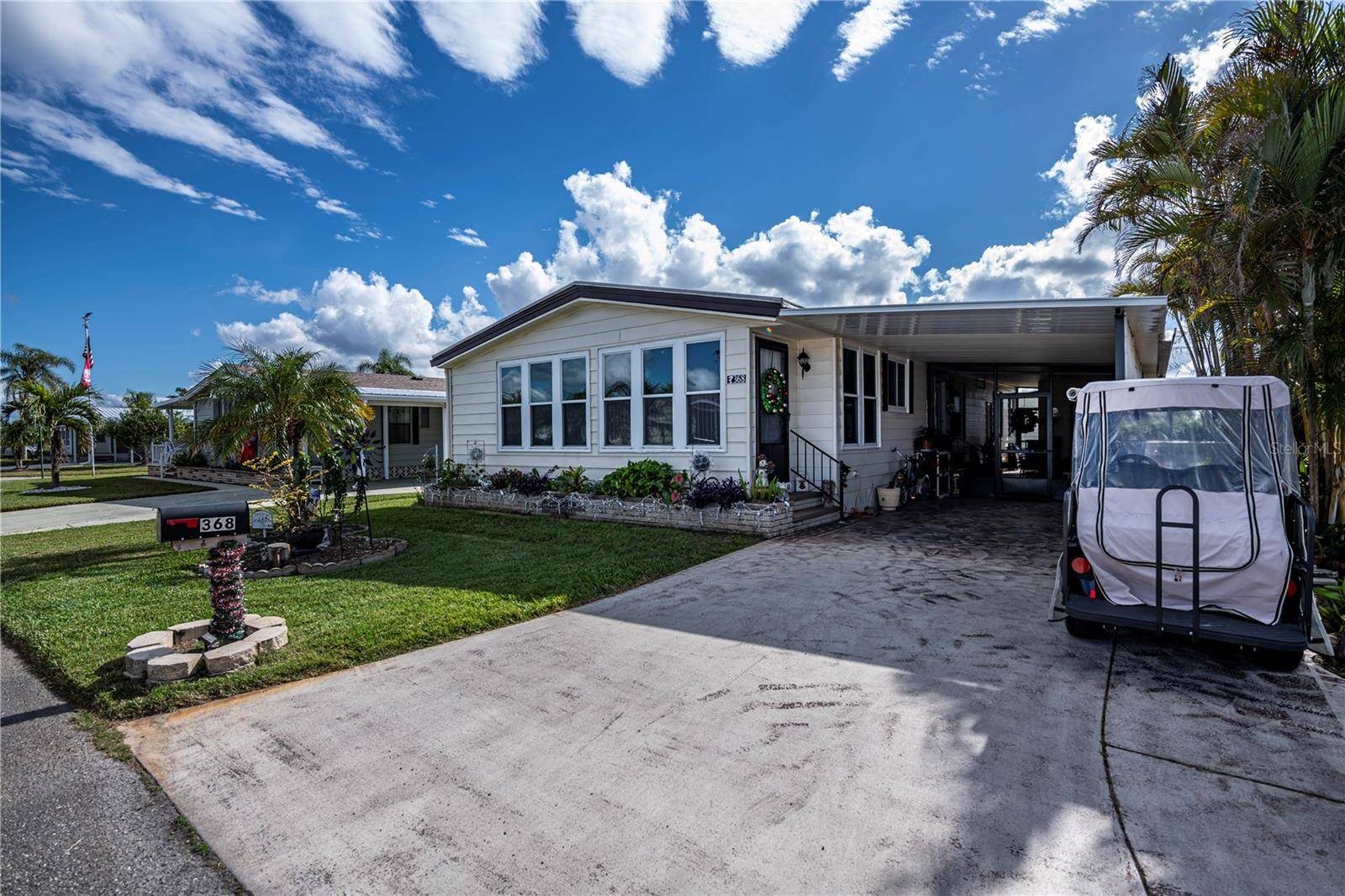 North Port, FL 34287,368 CATAMARAN CT