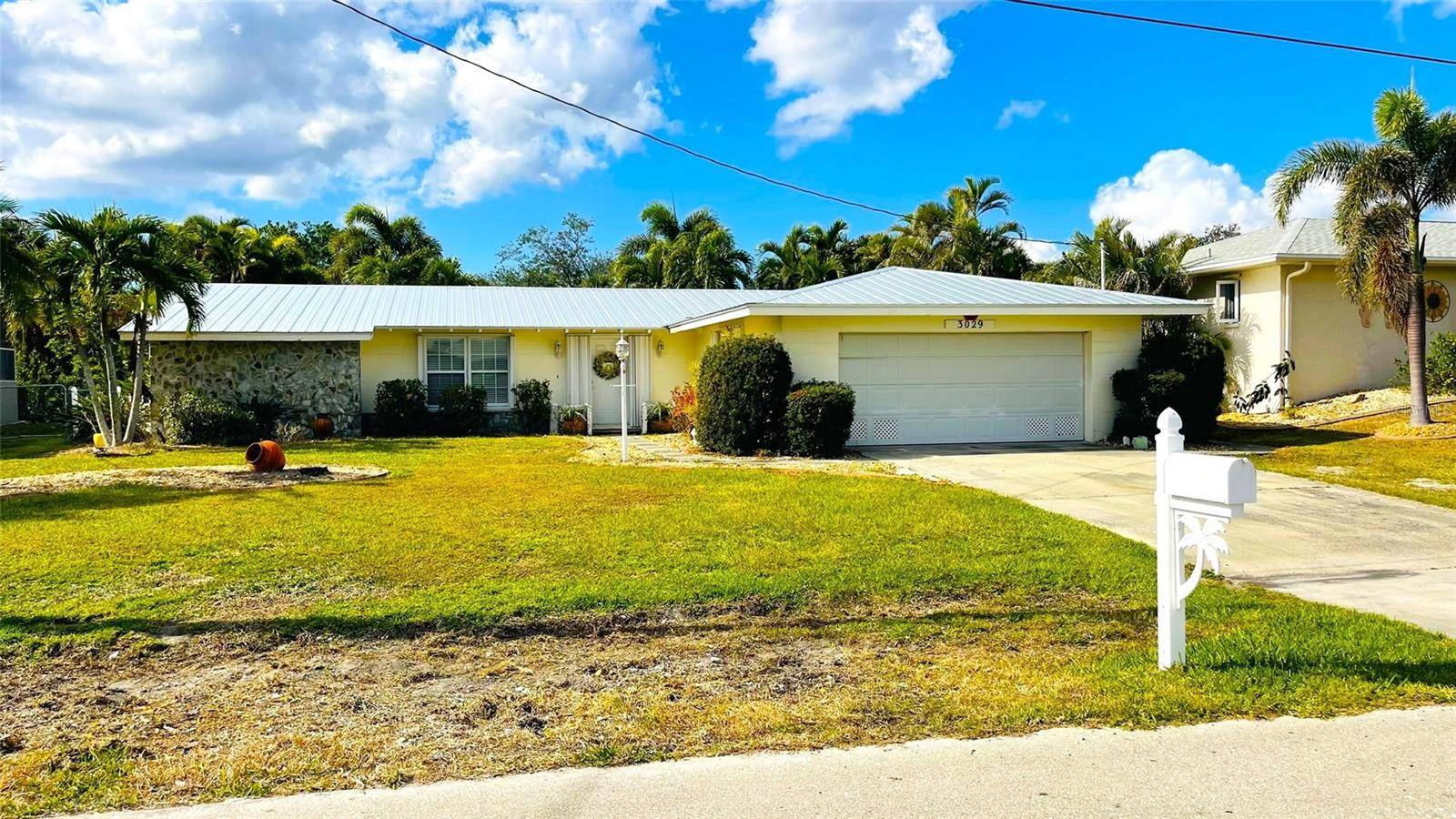 Punta Gorda, FL 33950,3029 BUTTONWOOD PL