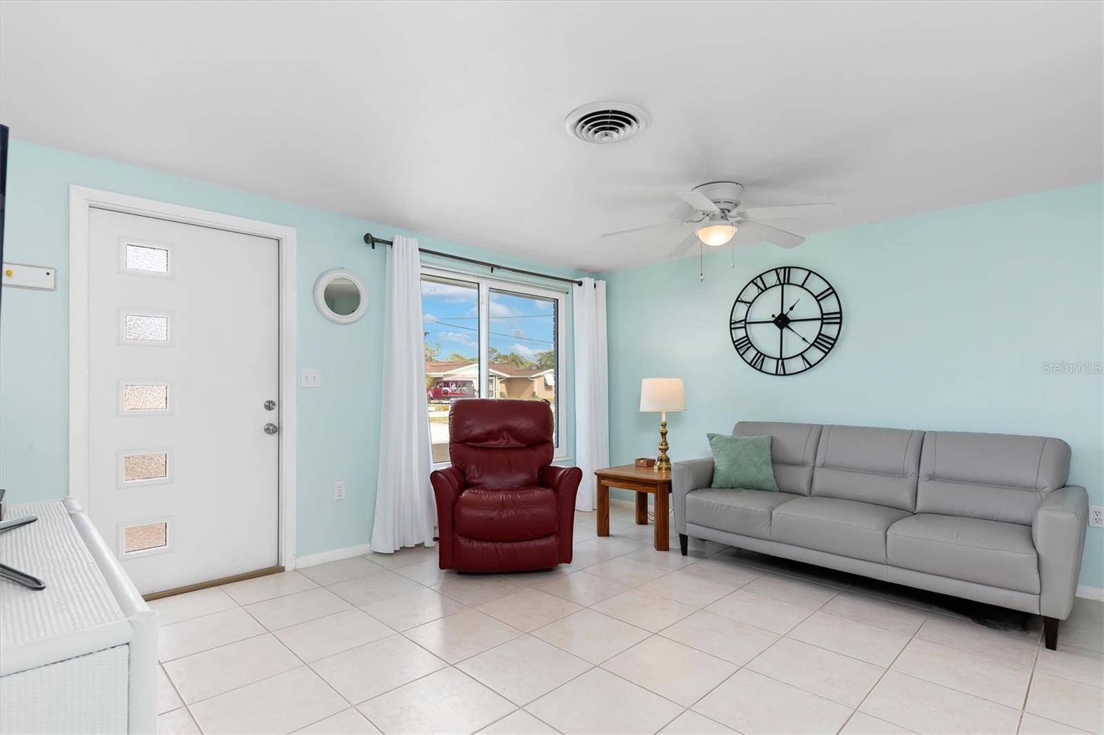 Englewood, FL 34223,817 E 6TH ST