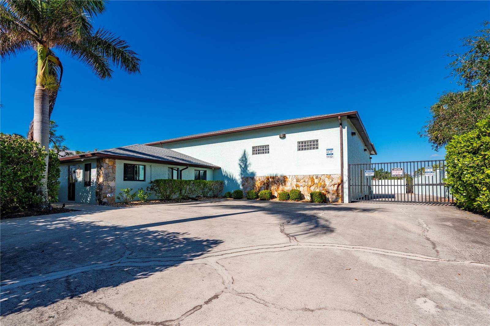 Punta Gorda, FL 33950,8261 BURNT STORE RD