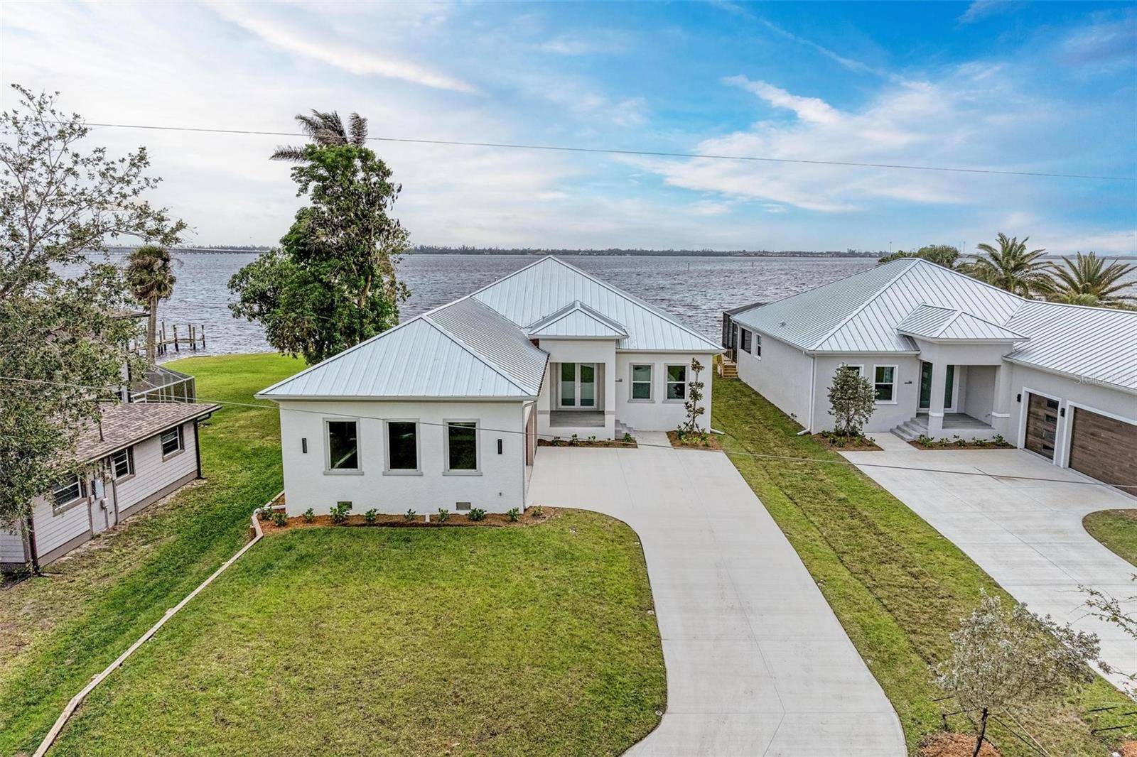 Punta Gorda, FL 33980,112 NORTHSHORE TER