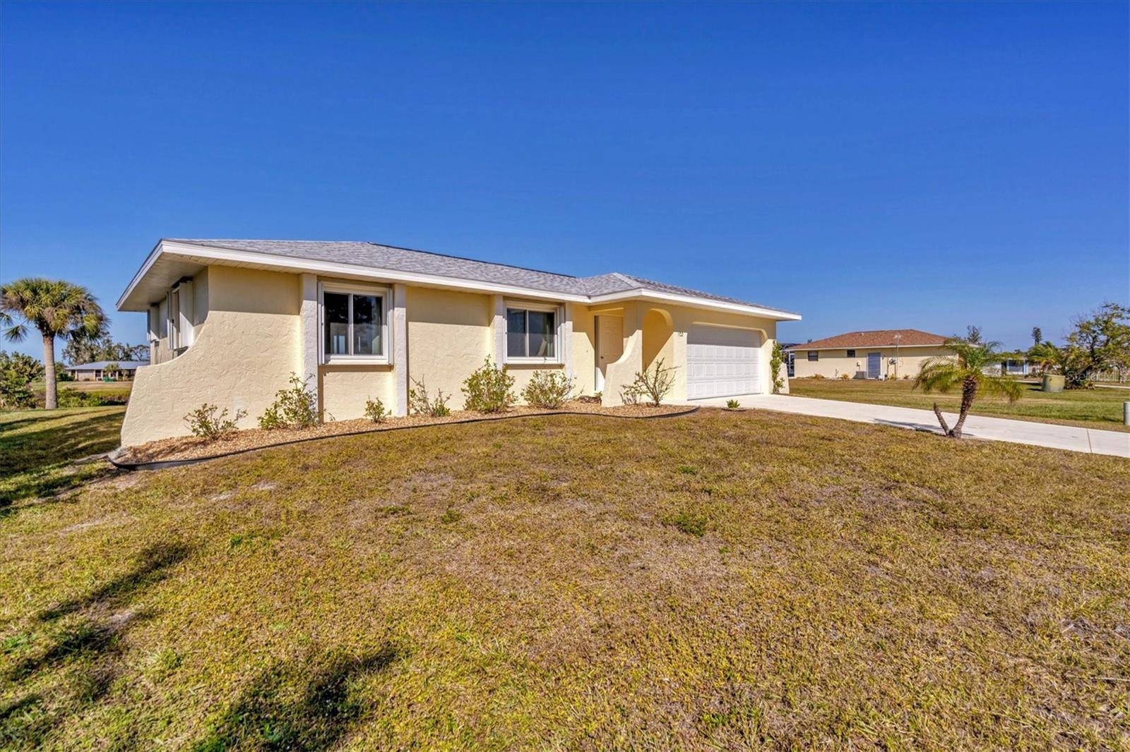 Rotonda West, FL 33947,102 ANNAPOLIS LN