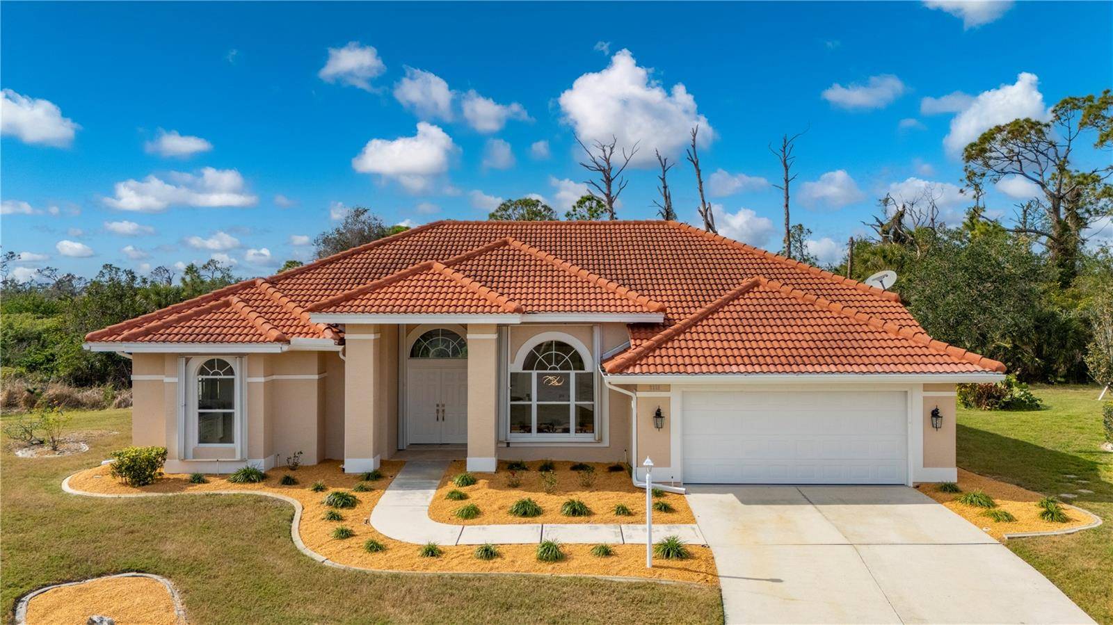 Englewood, FL 34224,8326 CREEKVIEW LN