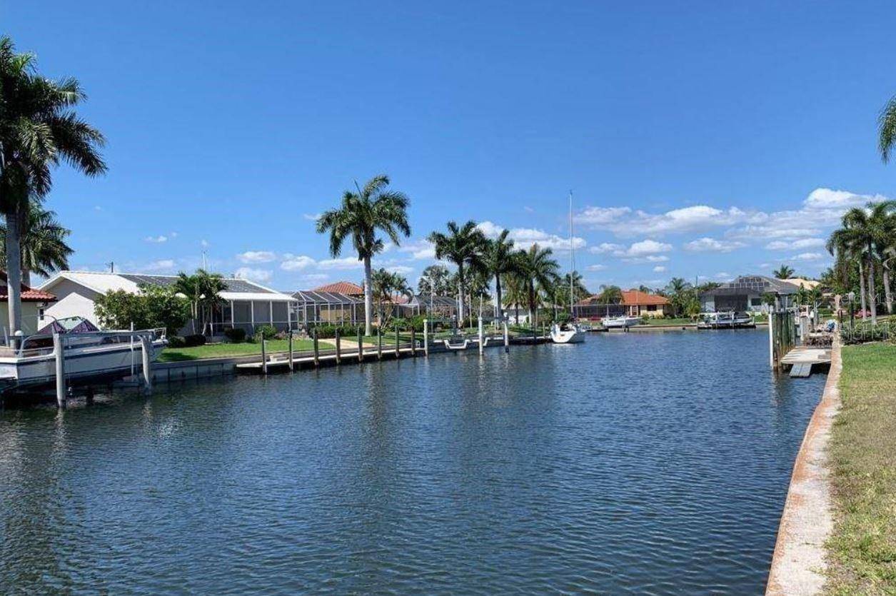 Punta Gorda, FL 33950,3701 CARMICHAEL DR