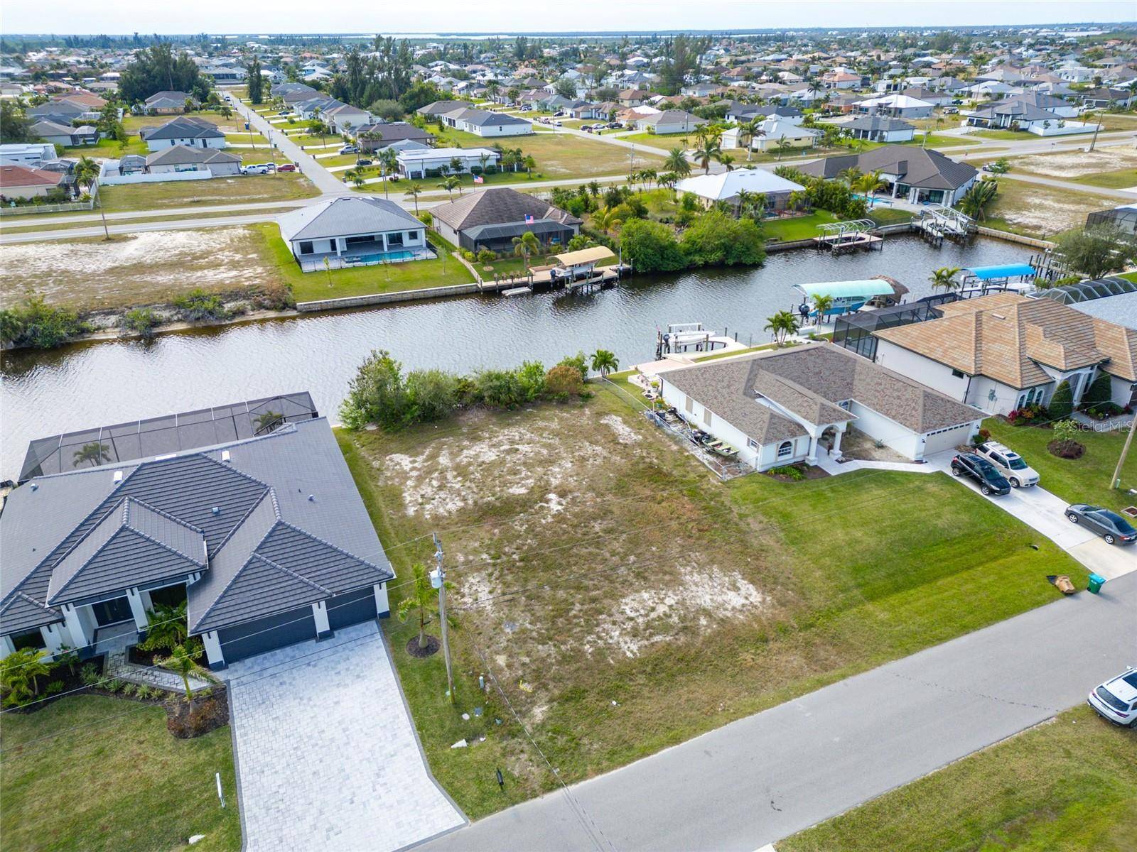 Cape Coral, FL 33993,3400 NW 1ST ST