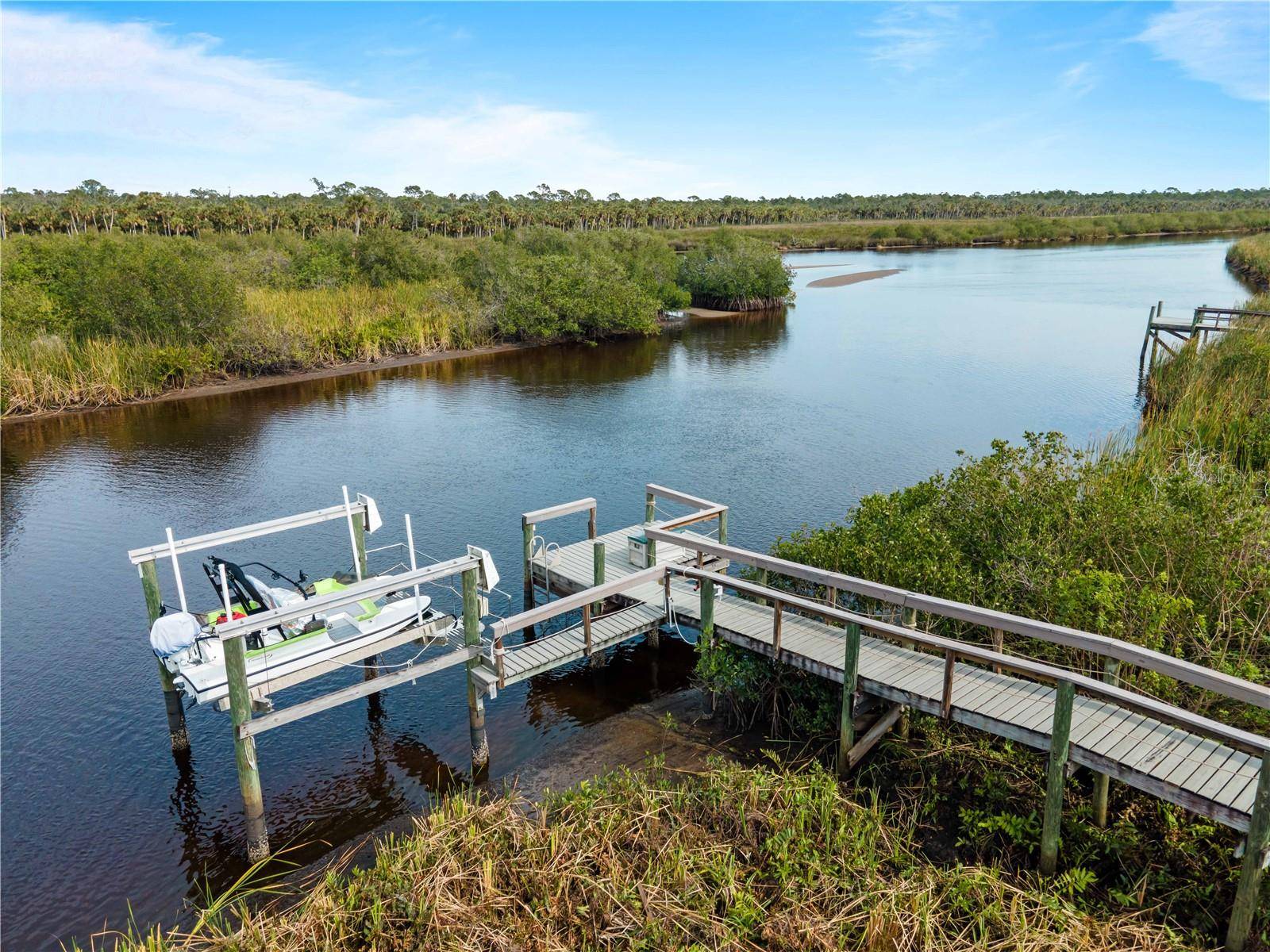 Venice, FL 34293,700 N RIVER RD